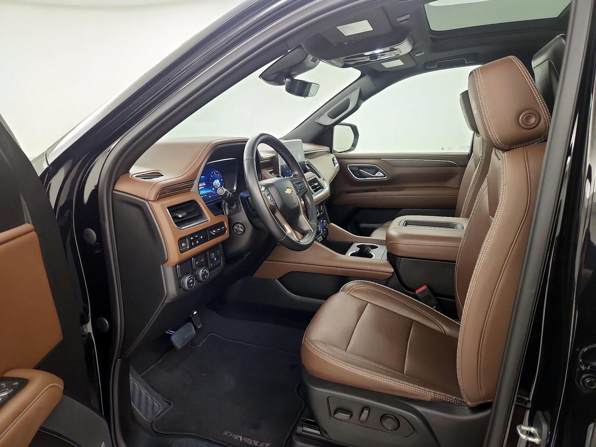 Thumbnail: 2023 Chevrolet Tahoe - 11