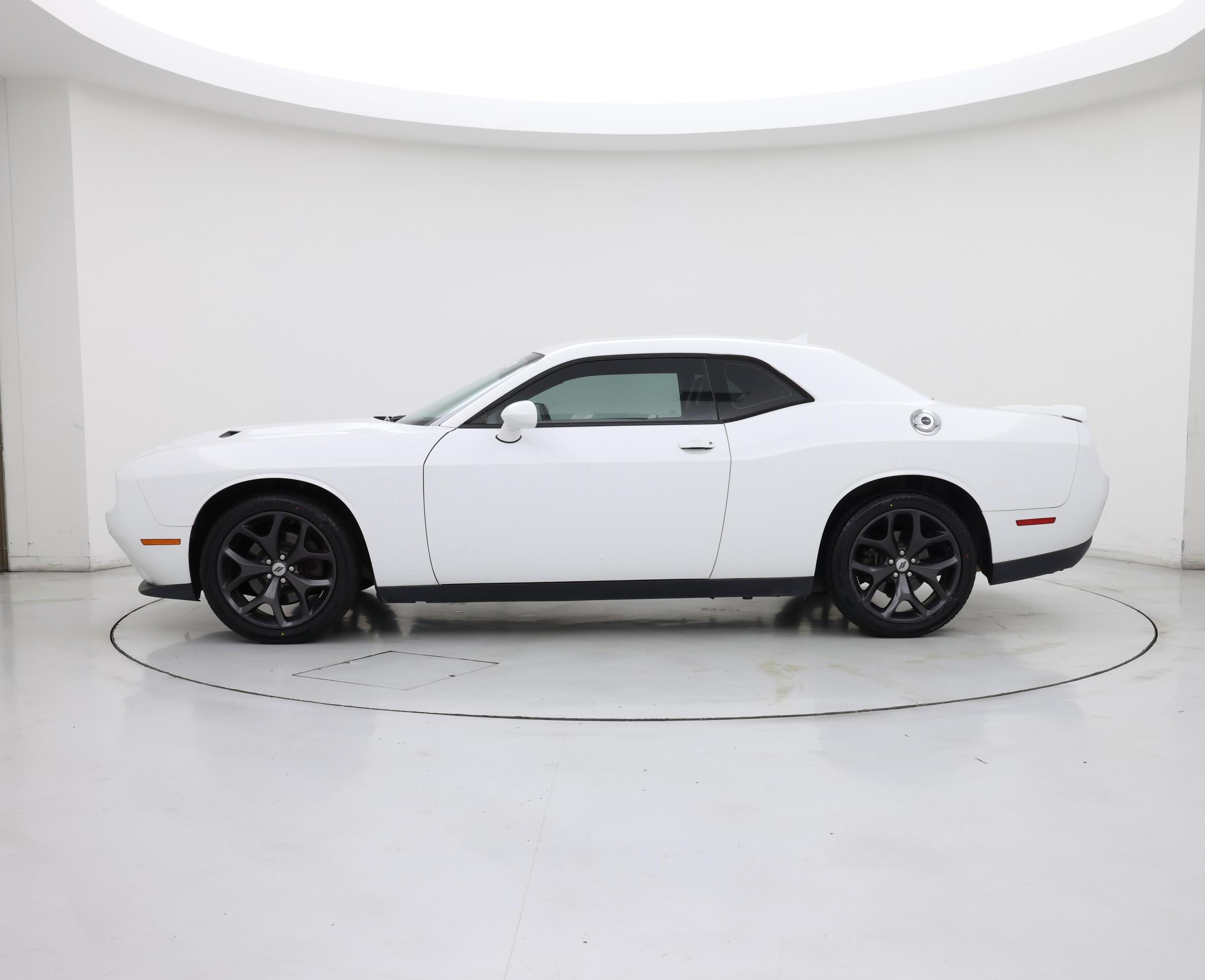 Thumbnail: 2019 Dodge Challenger - 3