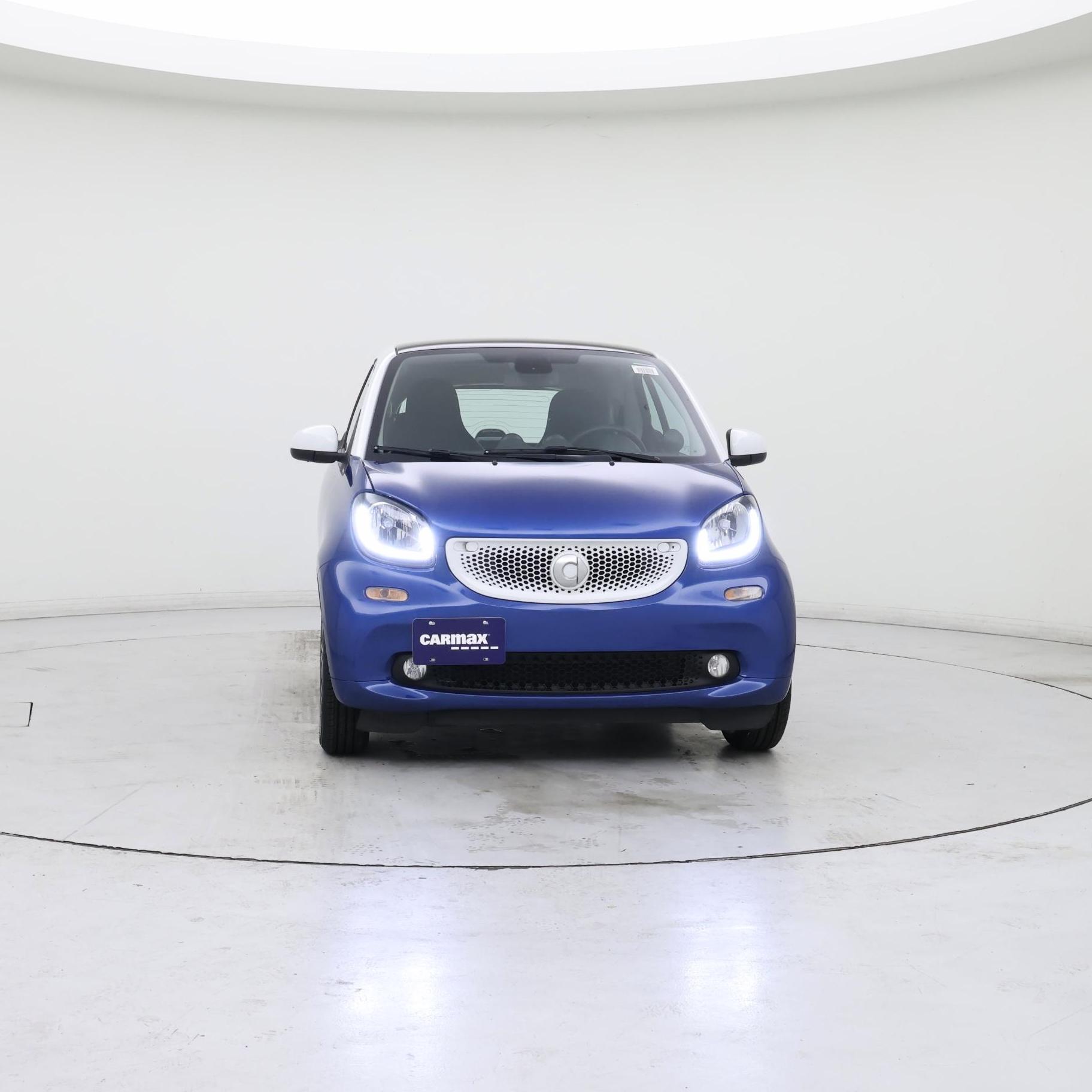 Thumbnail: 2016 smart fortwo - 5