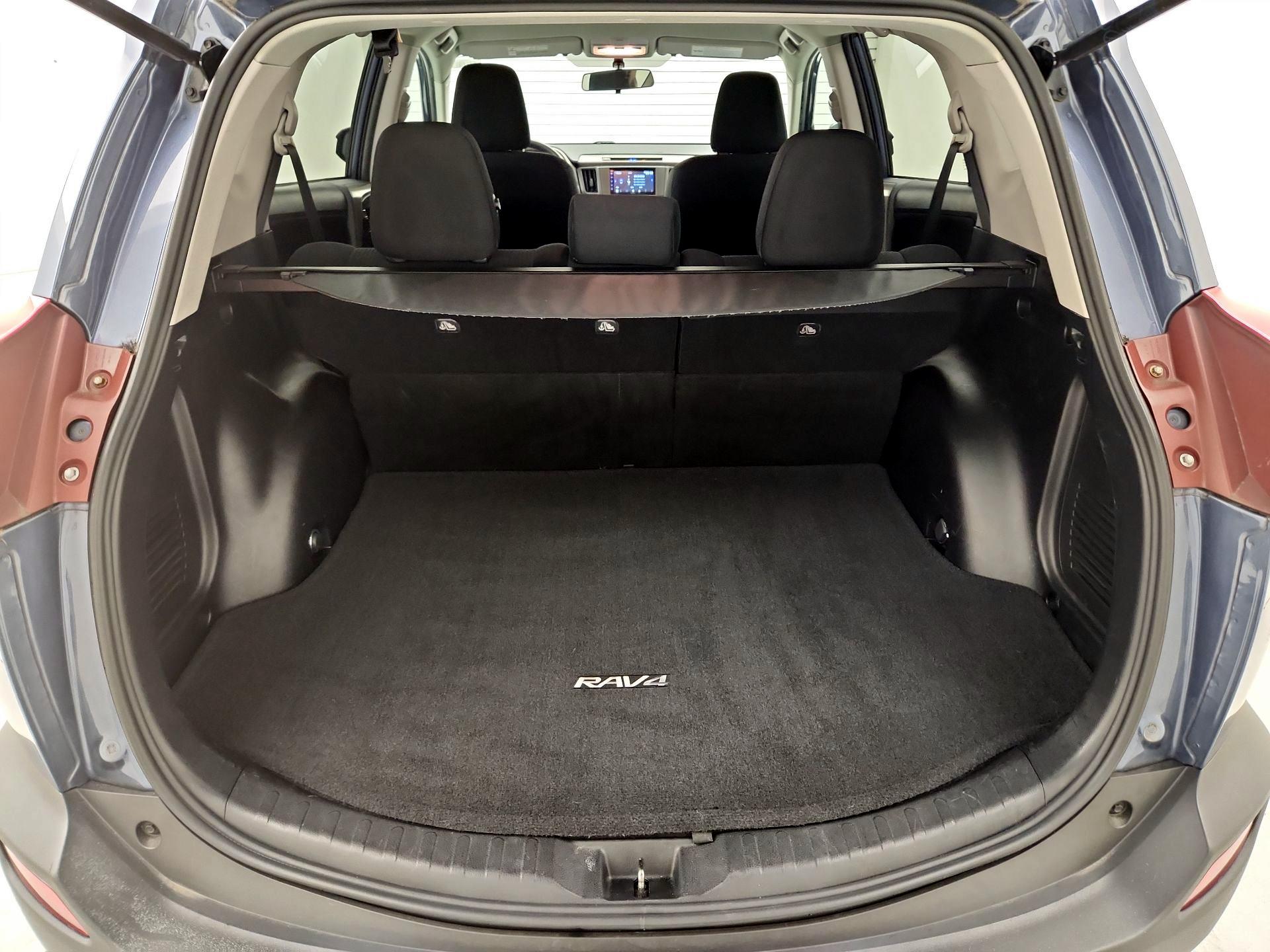 Thumbnail: 2014 Toyota RAV4 - 20