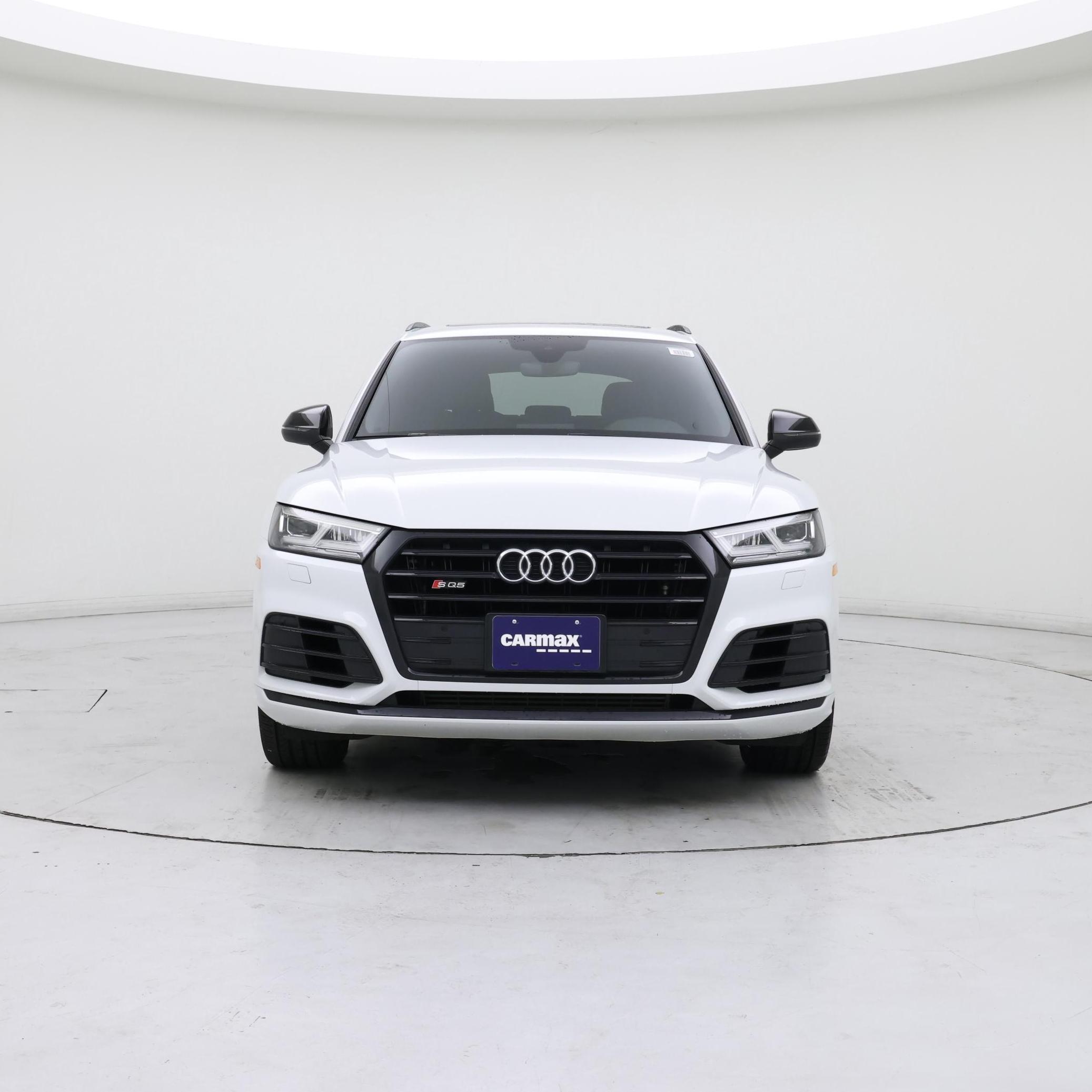Thumbnail: 2020 Audi SQ5 - 5