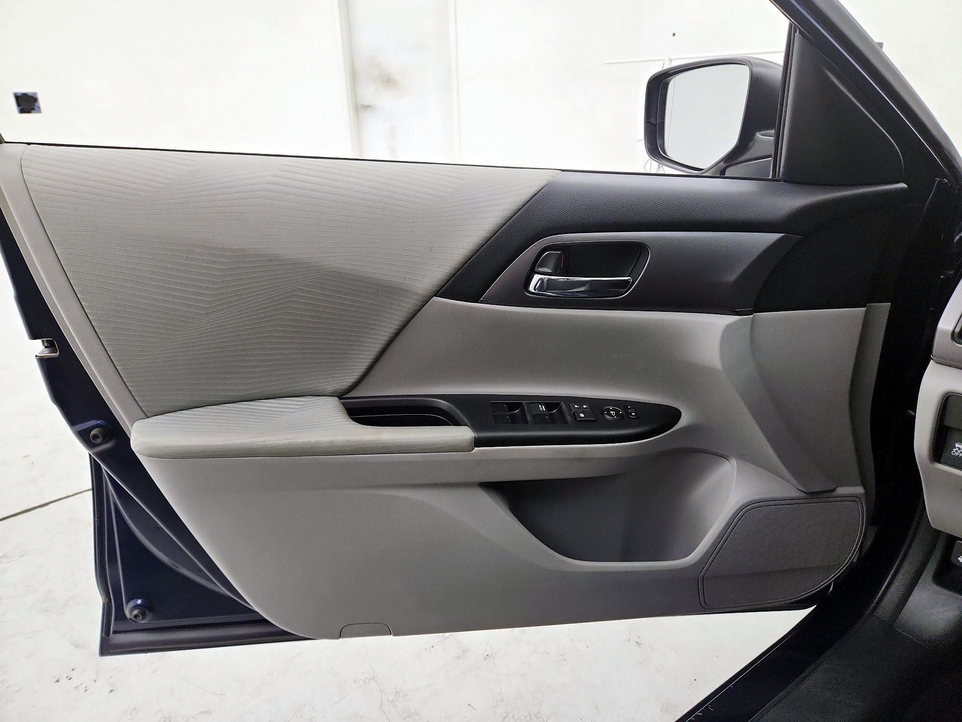 Thumbnail: 2014 Honda Accord - 12