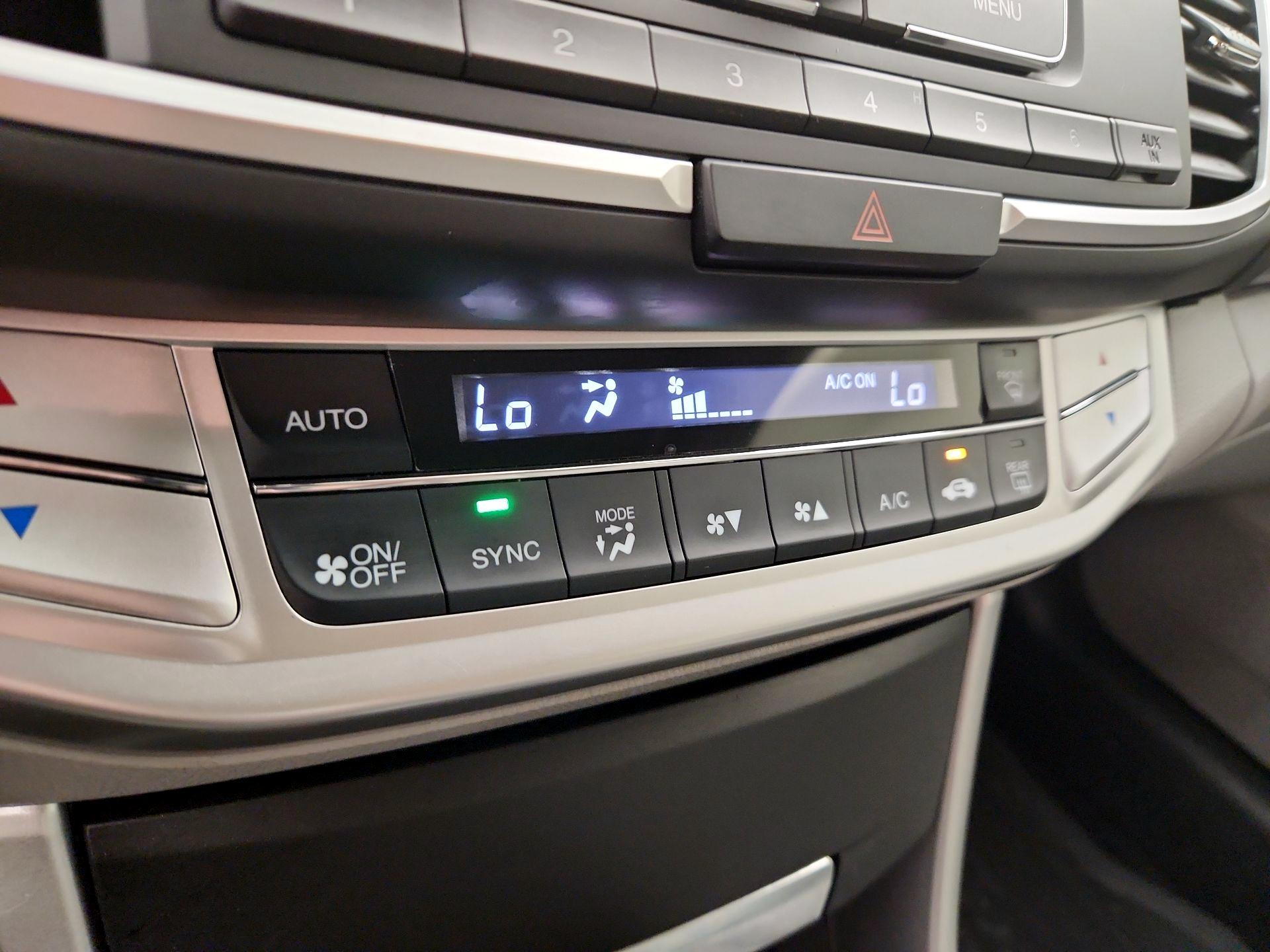 Thumbnail: 2014 Honda Accord - 16