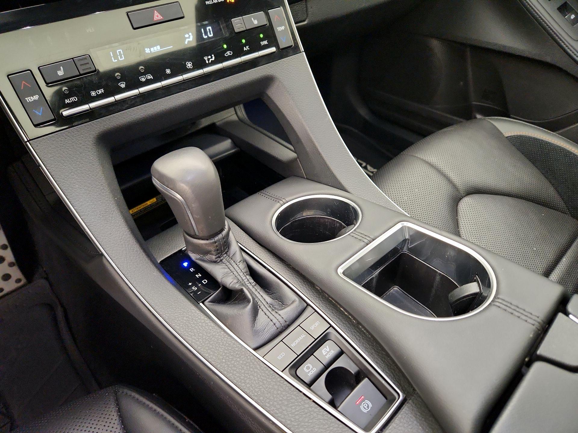 Thumbnail: 2019 Toyota Avalon - 17