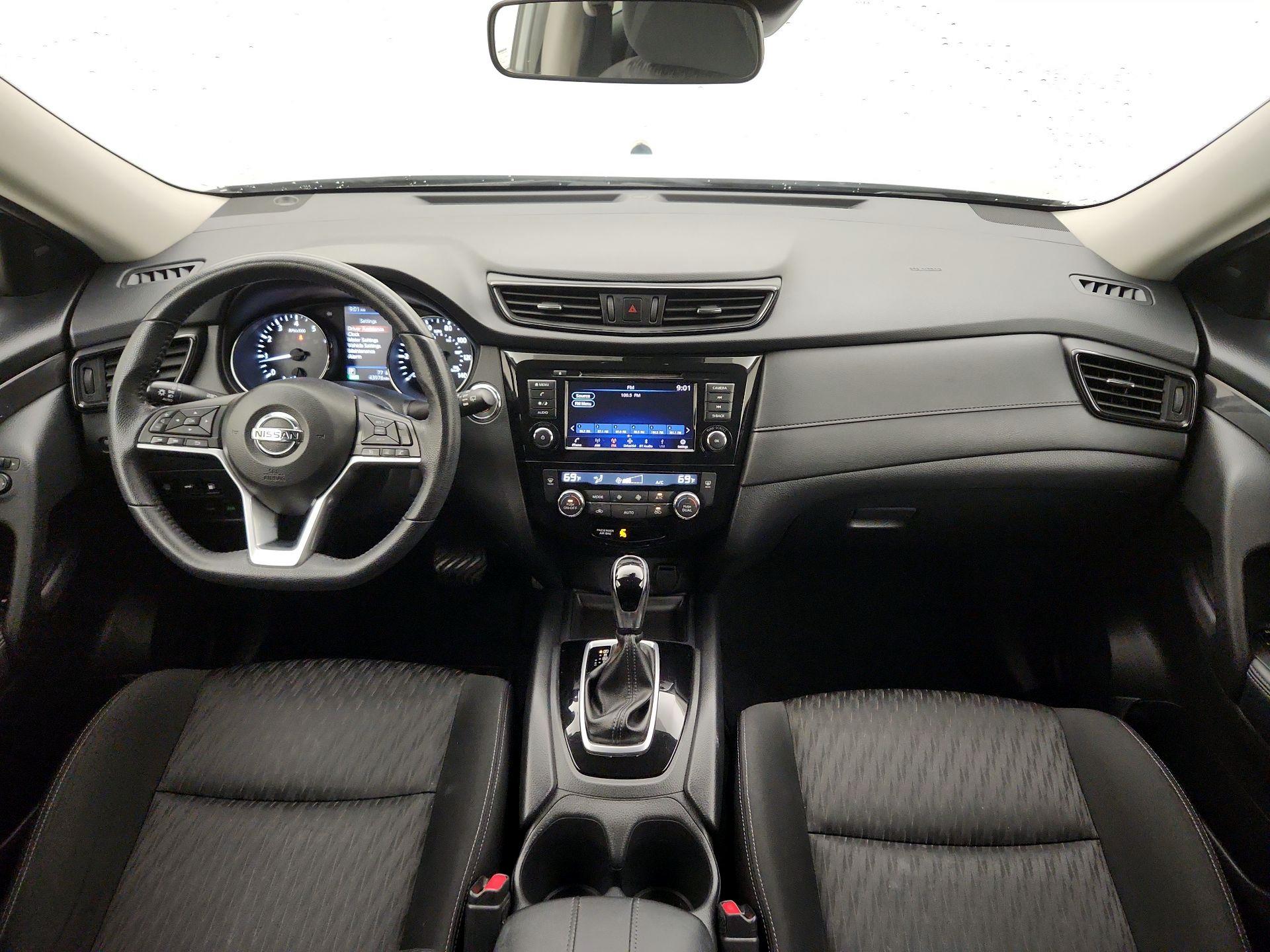 Thumbnail: 2019 Nissan Rogue - 9