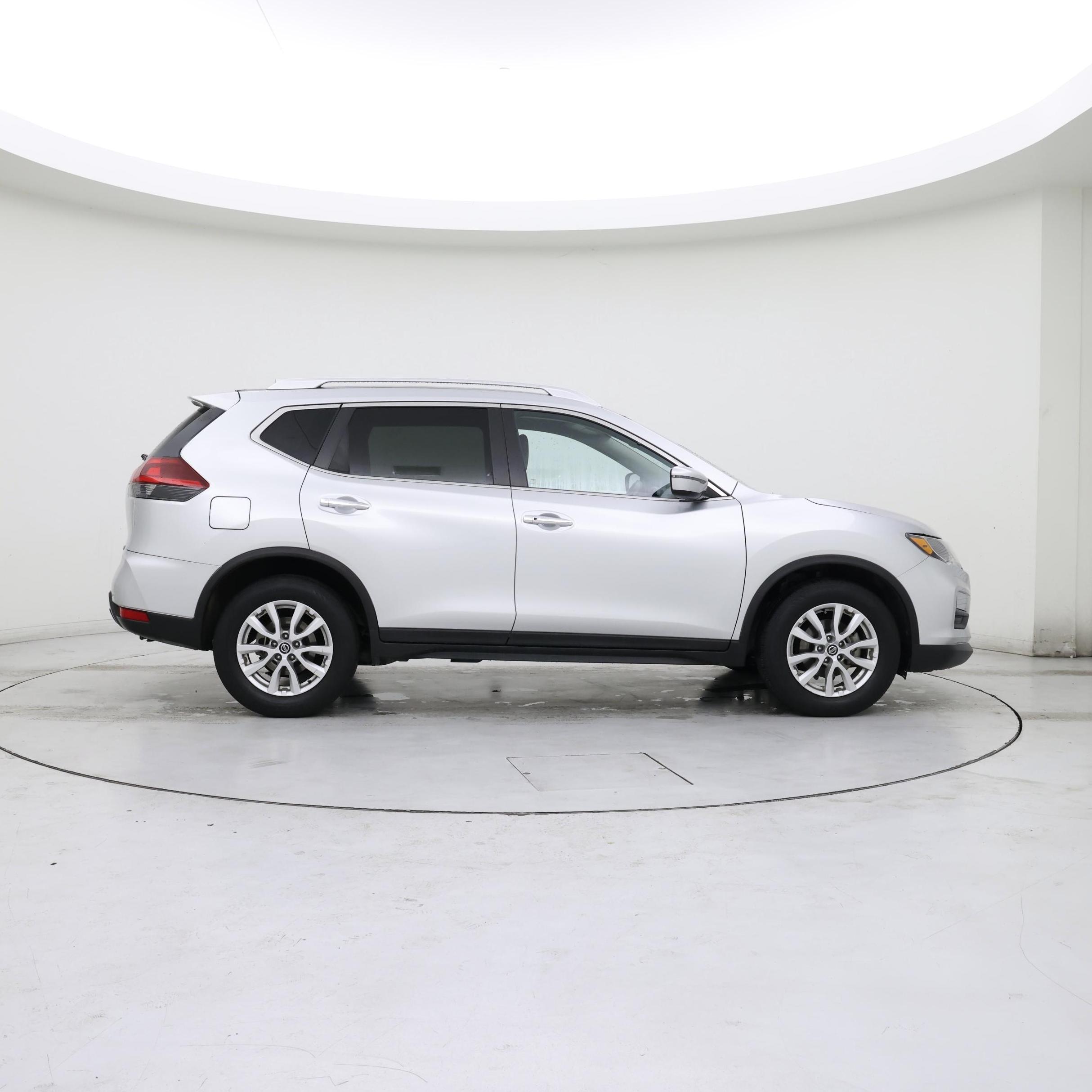 Thumbnail: 2019 Nissan Rogue - 7