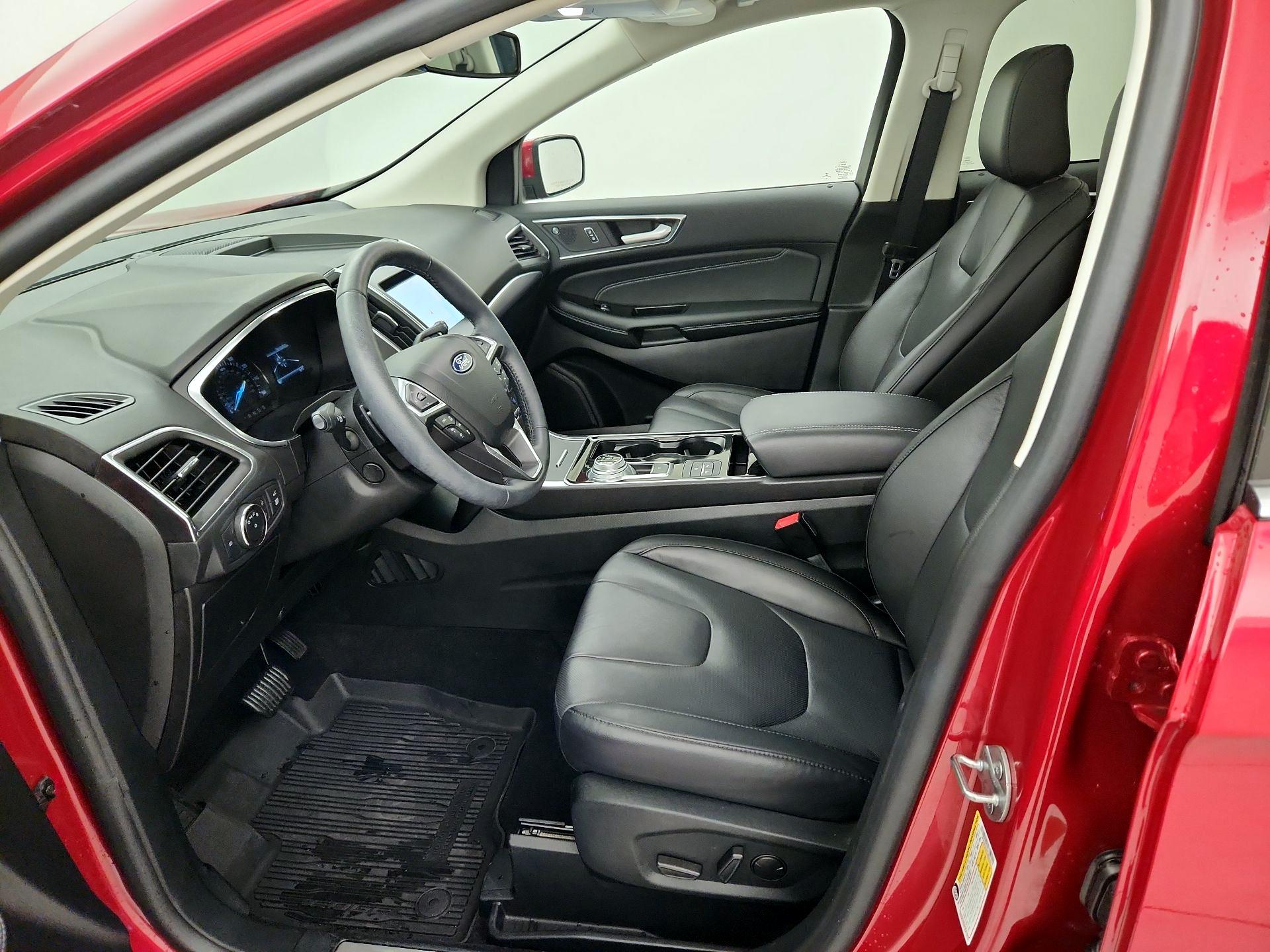 Thumbnail: 2020 Ford Edge - 11