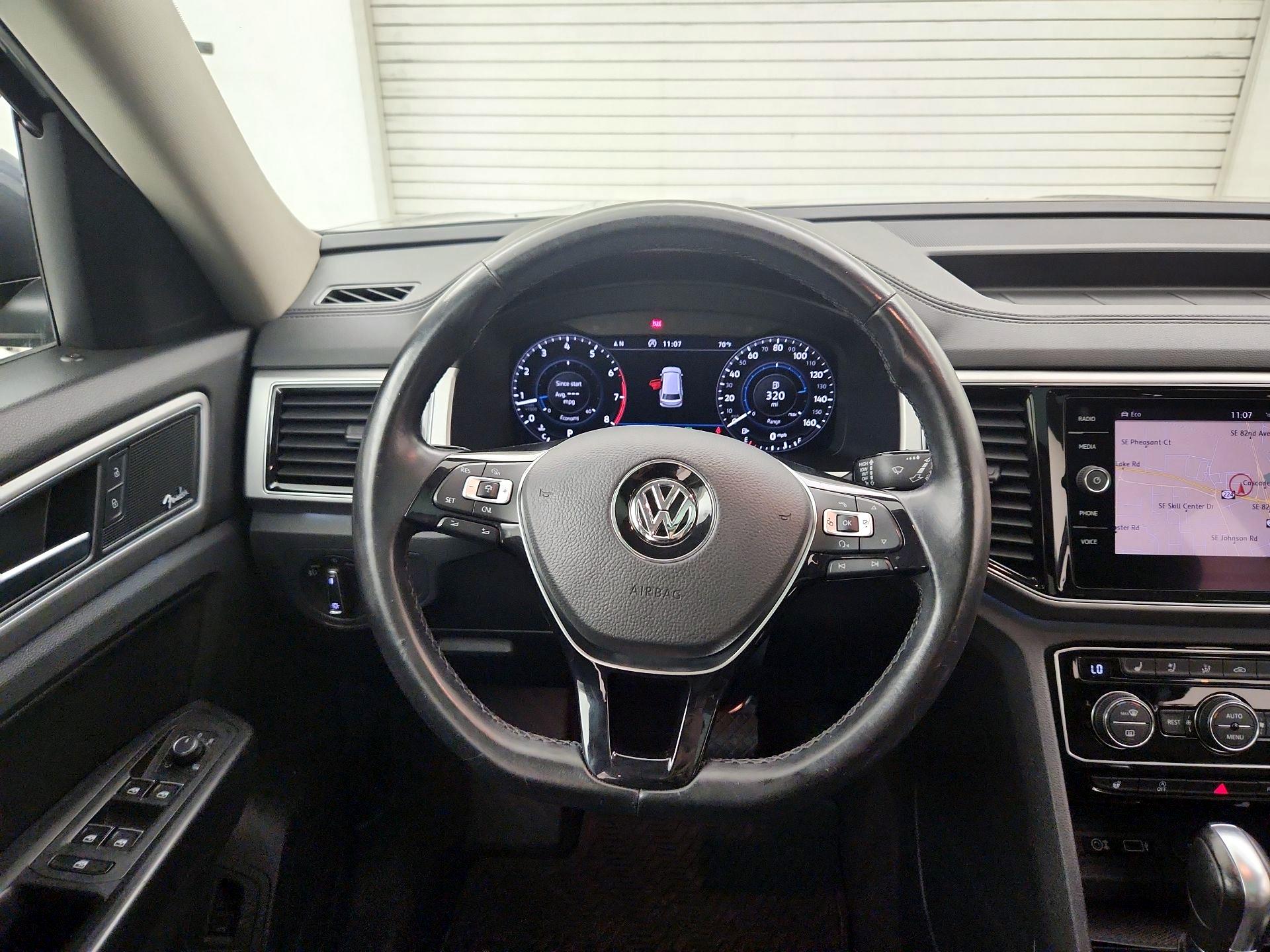 Thumbnail: 2018 Volkswagen Atlas - 10