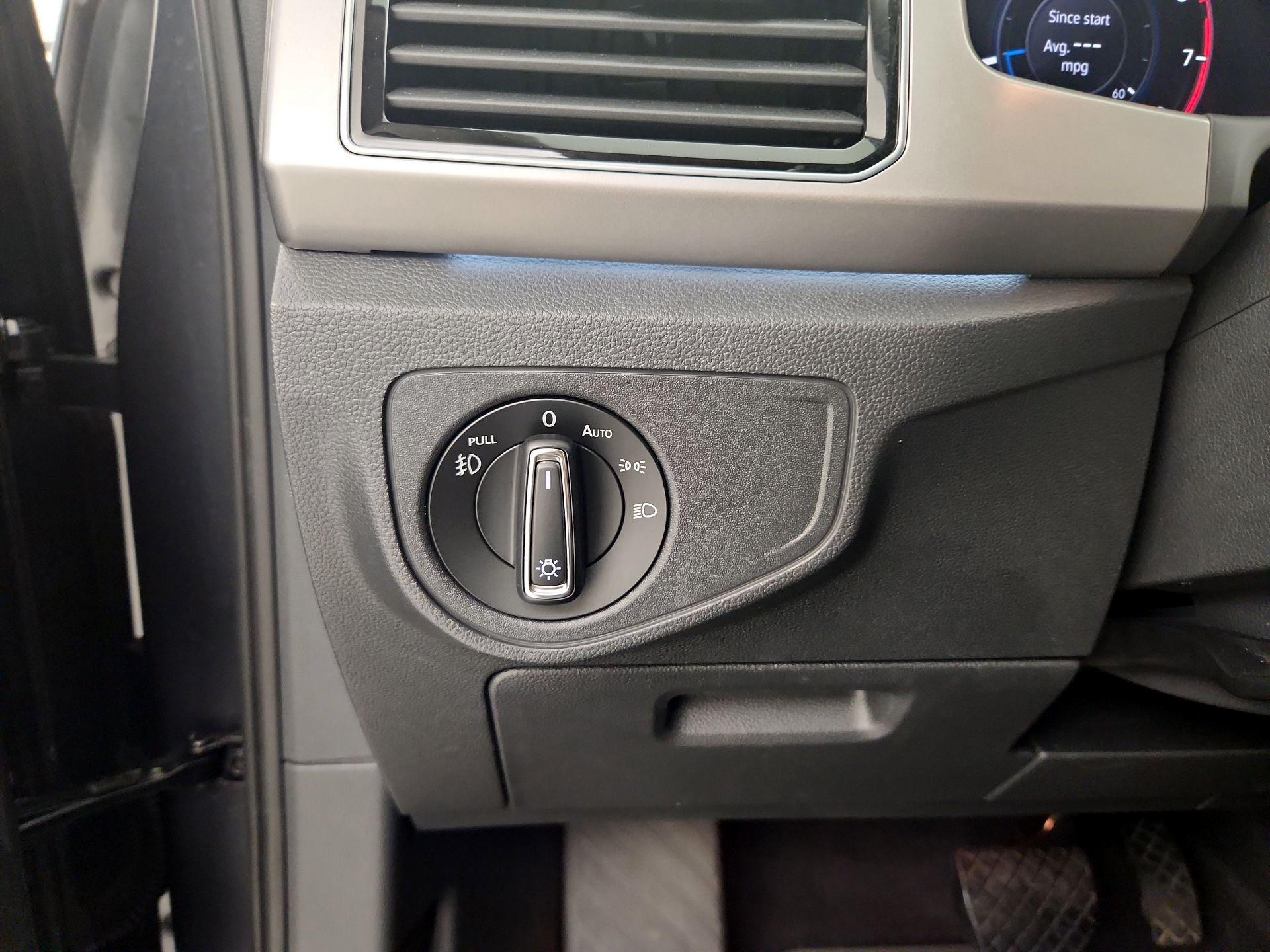 Thumbnail: 2018 Volkswagen Atlas - 13