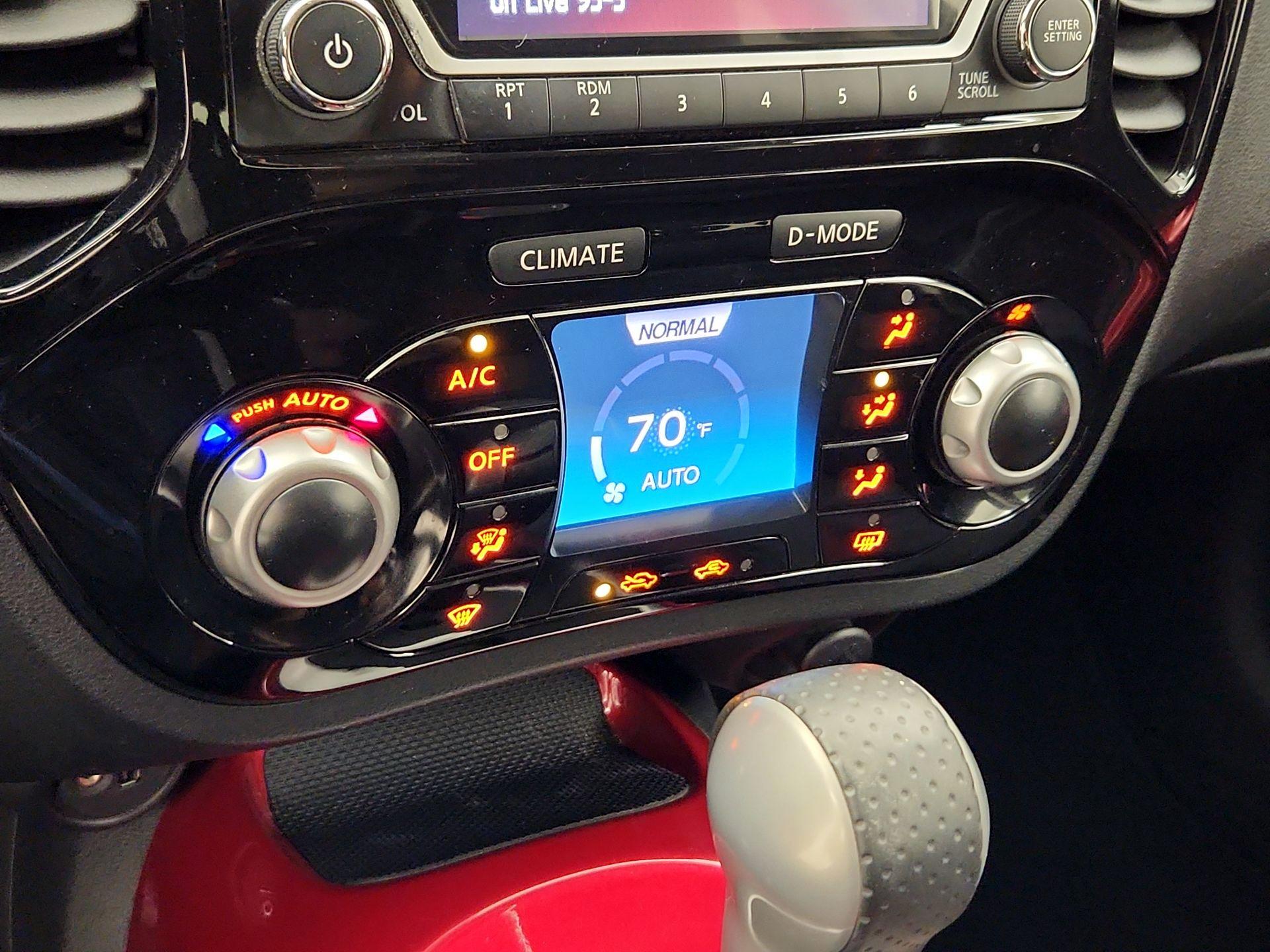Thumbnail: 2015 Nissan Juke - 16