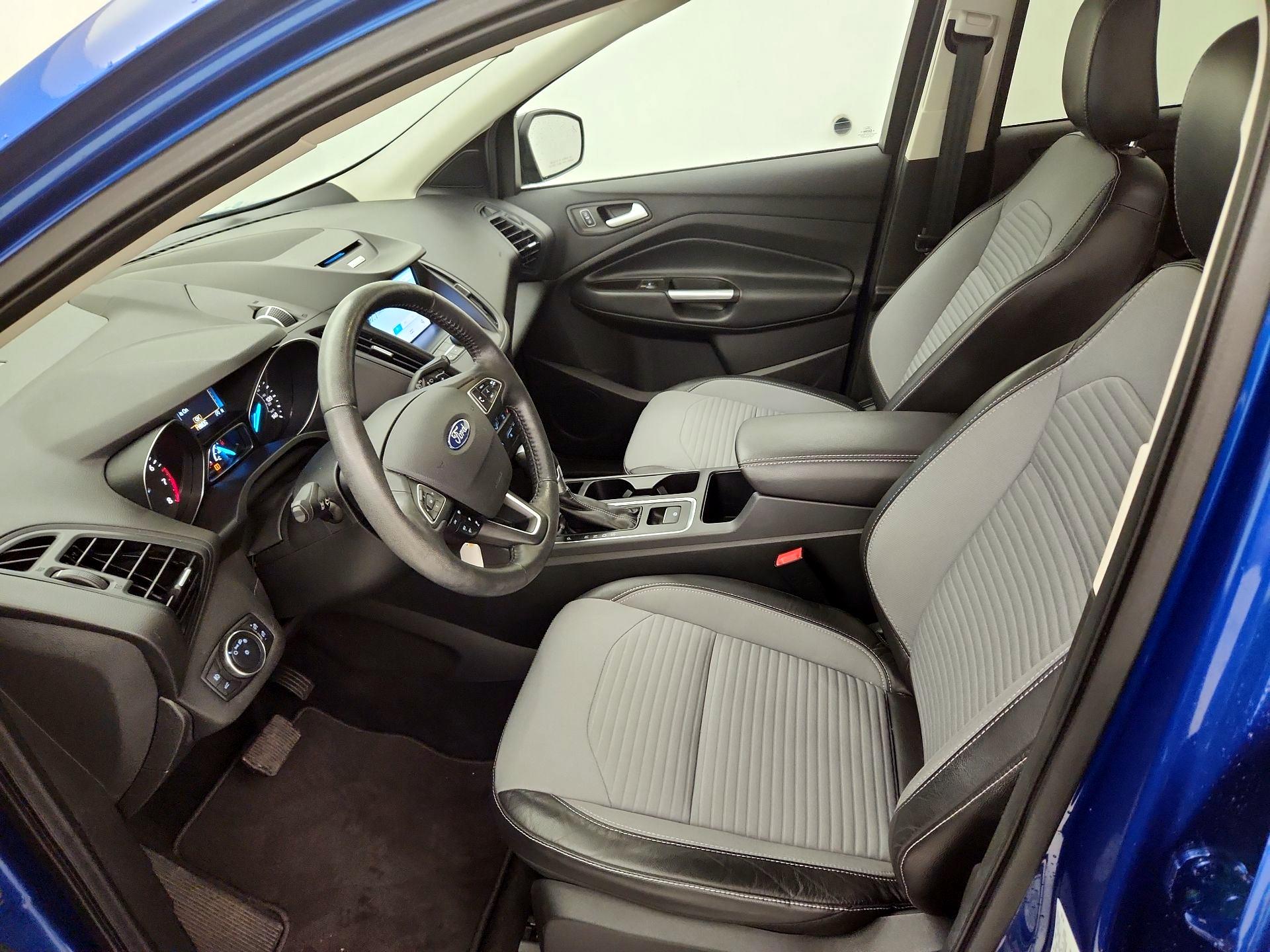 Thumbnail: 2018 Ford Escape - 11
