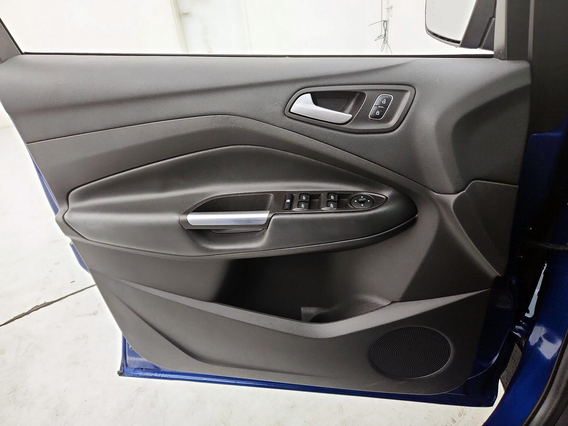 Thumbnail: 2018 Ford Escape - 12