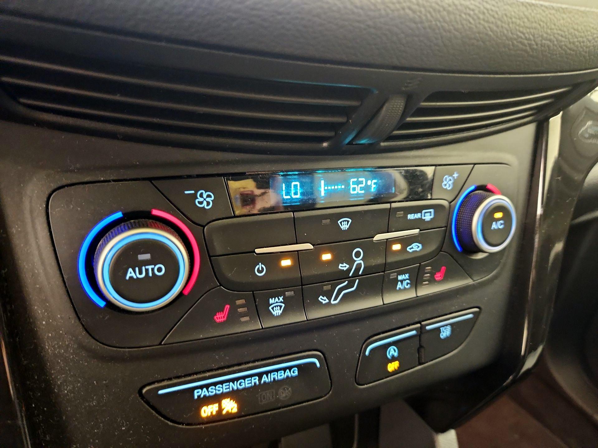 Thumbnail: 2018 Ford Escape - 16