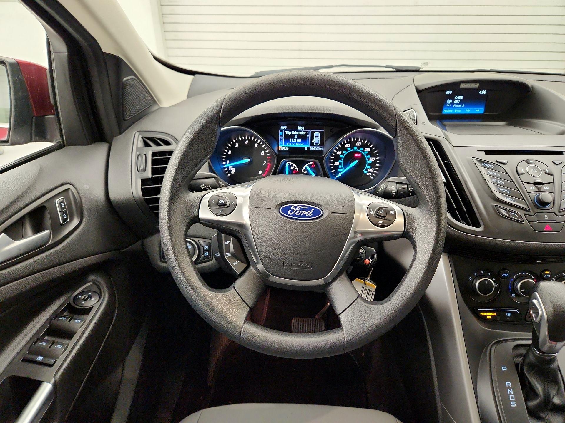 Thumbnail: 2016 Ford Escape - 10
