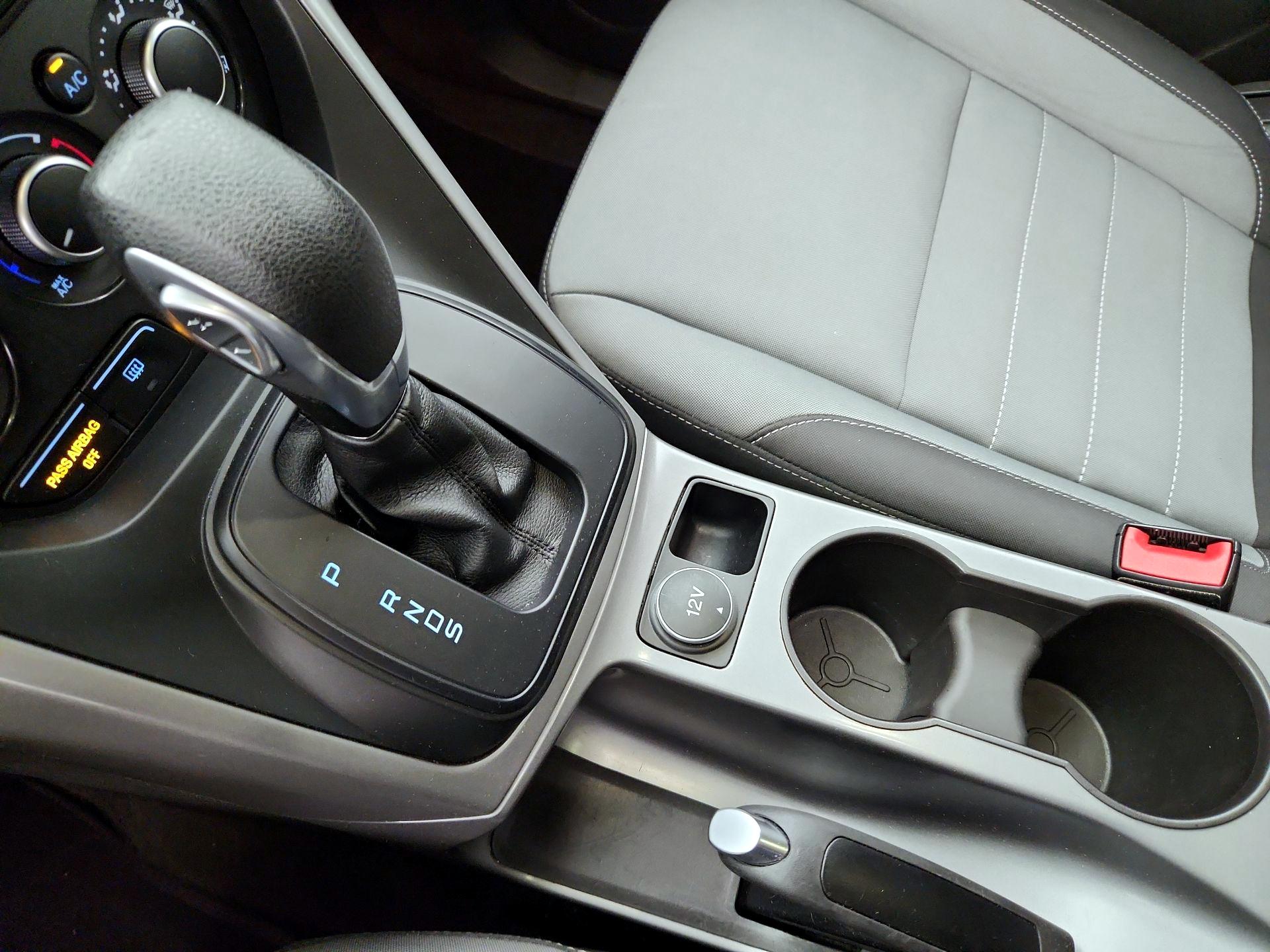 Thumbnail: 2016 Ford Escape - 17