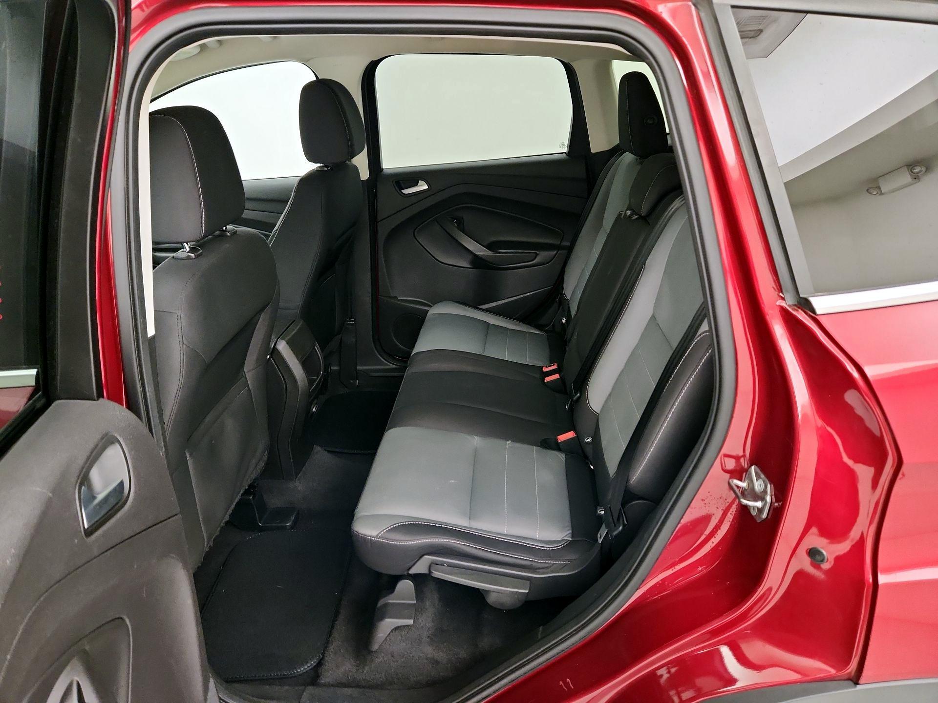 Thumbnail: 2016 Ford Escape - 19