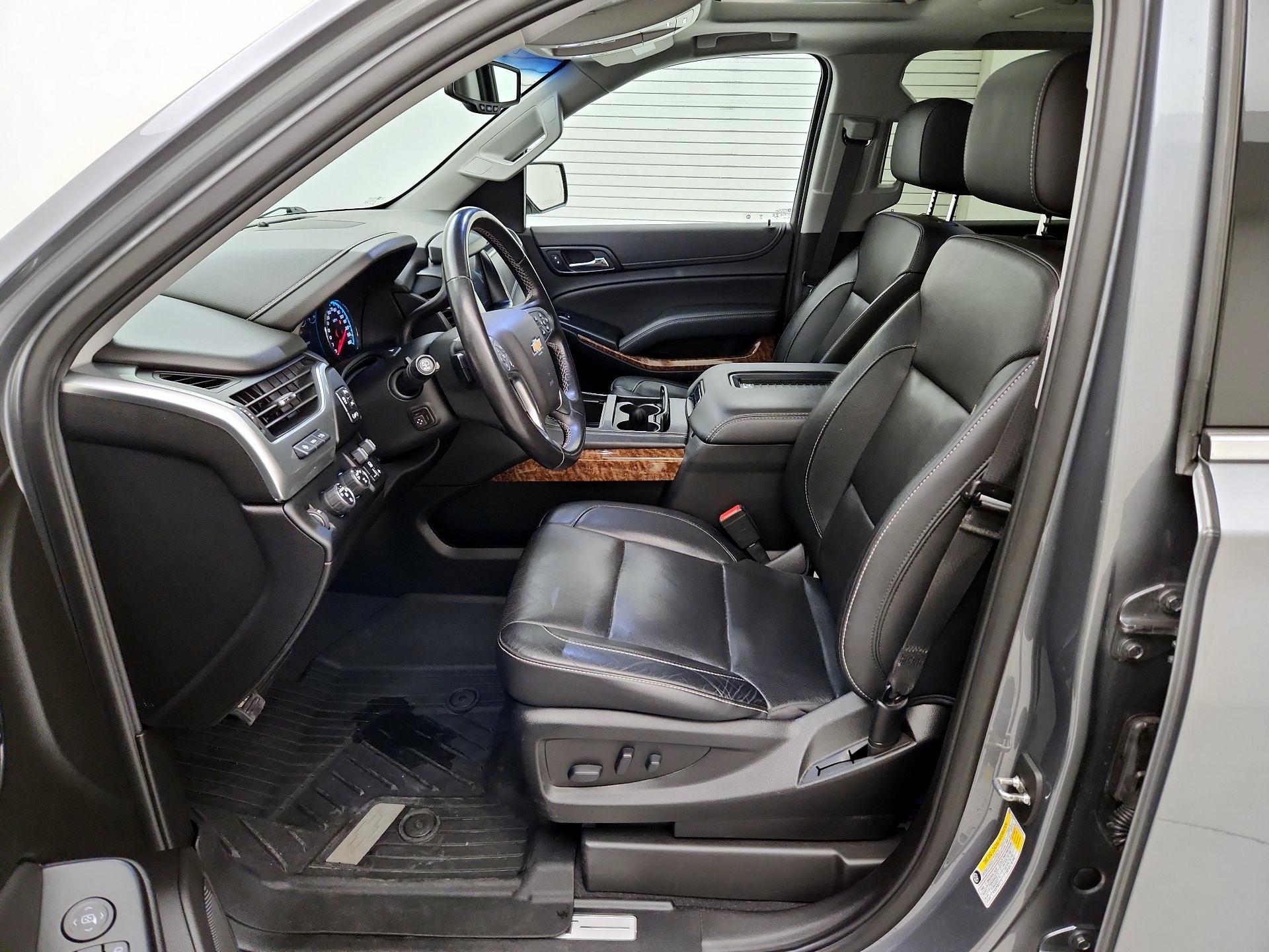 Thumbnail: 2019 Chevrolet Tahoe - 11
