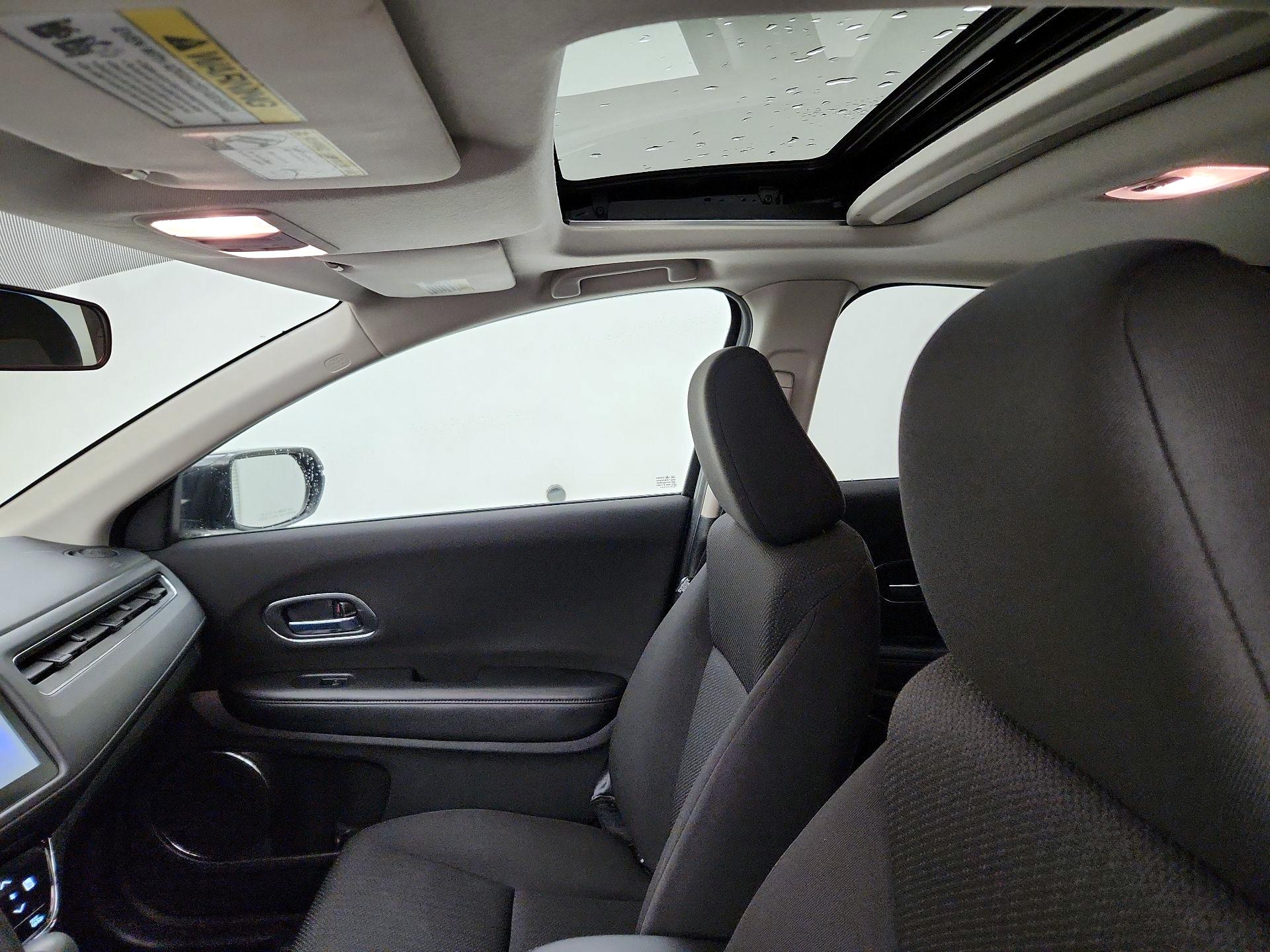Thumbnail: 2018 Honda HR-V - 19