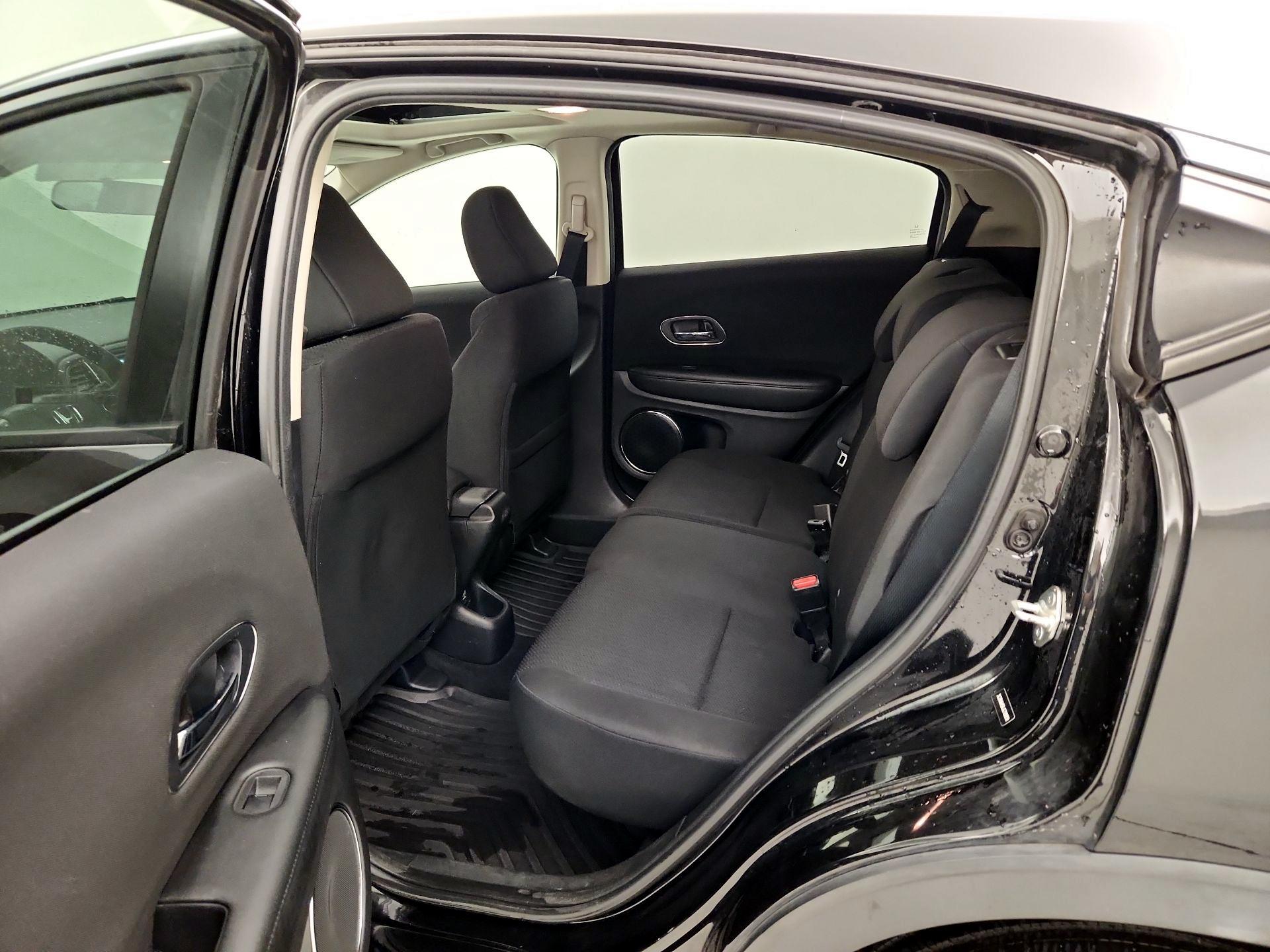 Thumbnail: 2018 Honda HR-V - 20