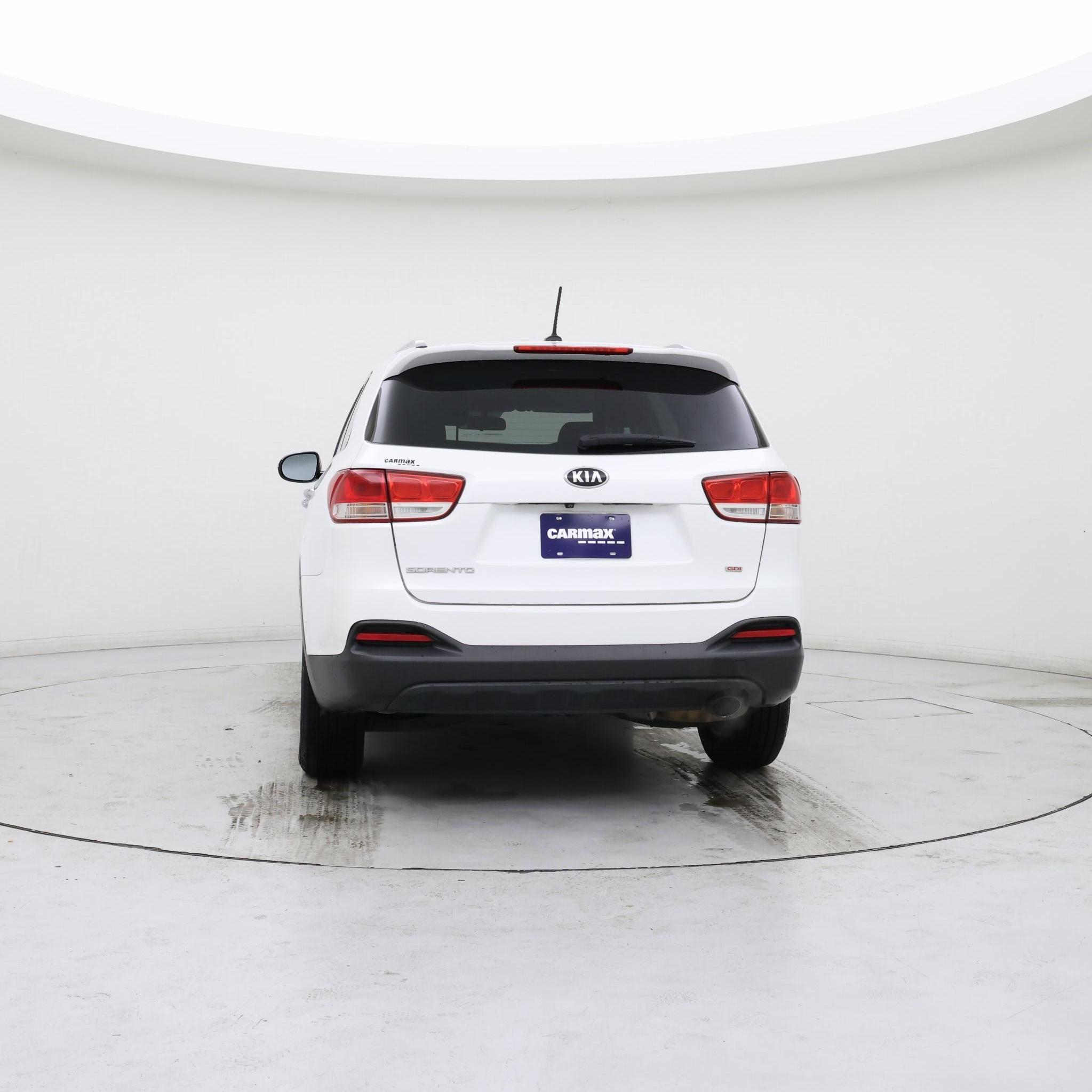 Thumbnail: 2017 Kia Sorento - 6