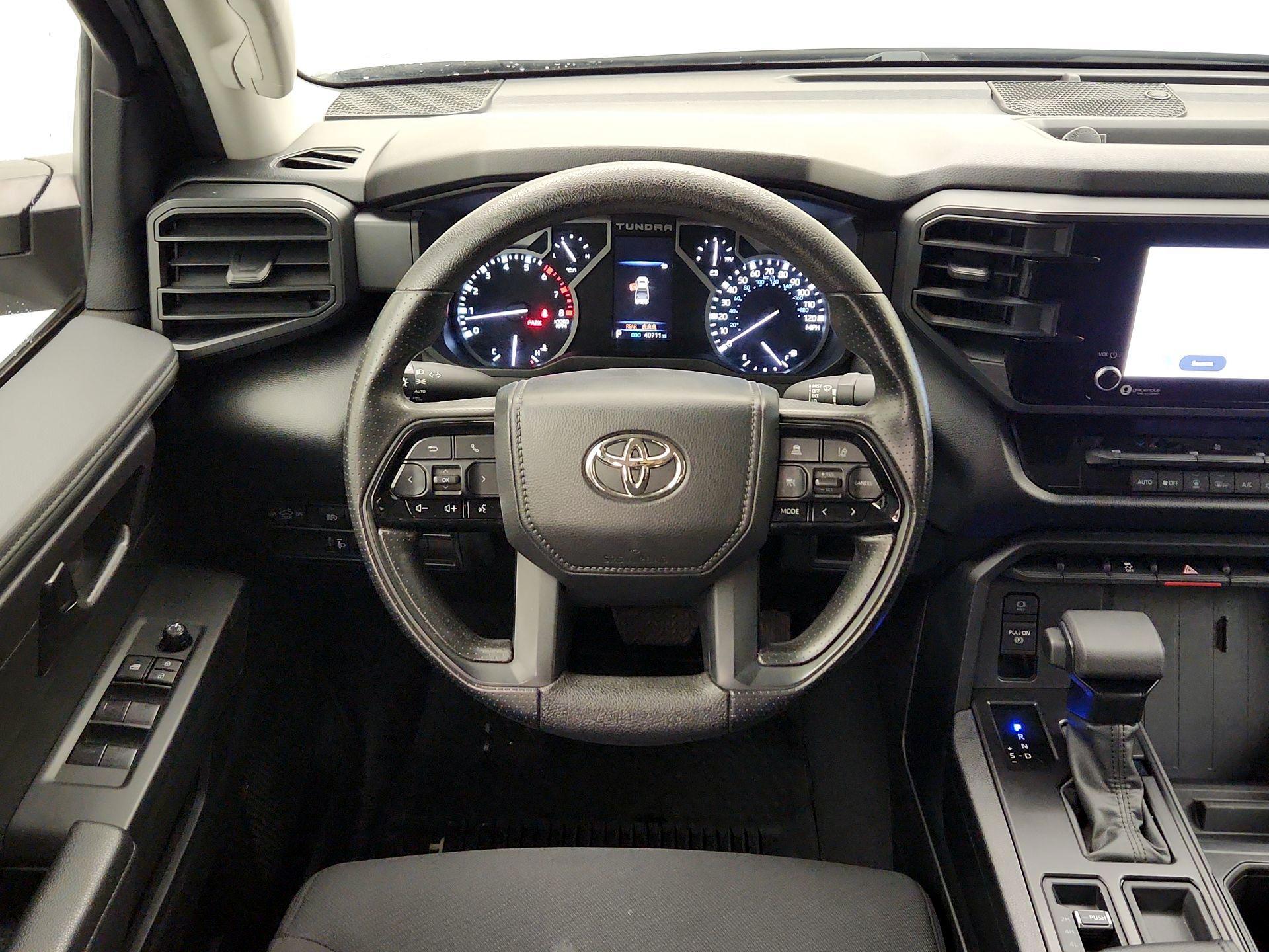 Thumbnail: 2022 Toyota Tundra - 10