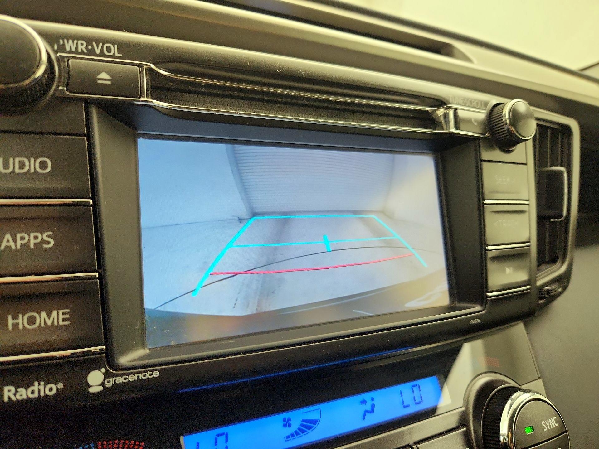 Thumbnail: 2015 Toyota RAV4 - 14