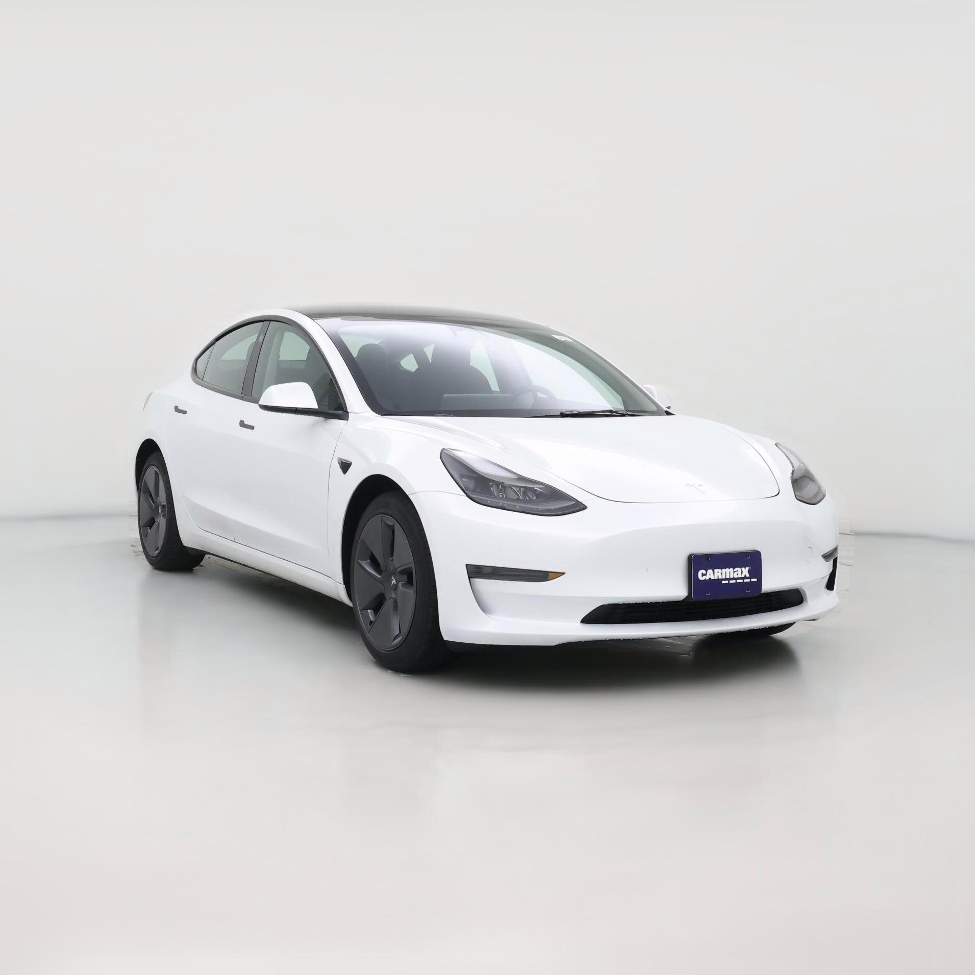 Thumbnail: 2023 Tesla Model 3 - 1