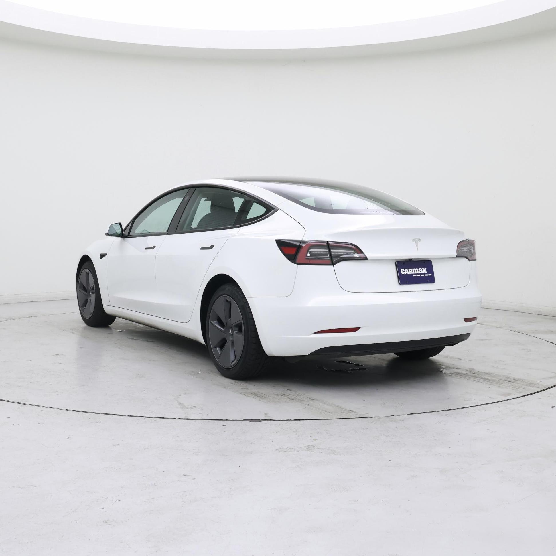 Thumbnail: 2023 Tesla Model 3 - 2