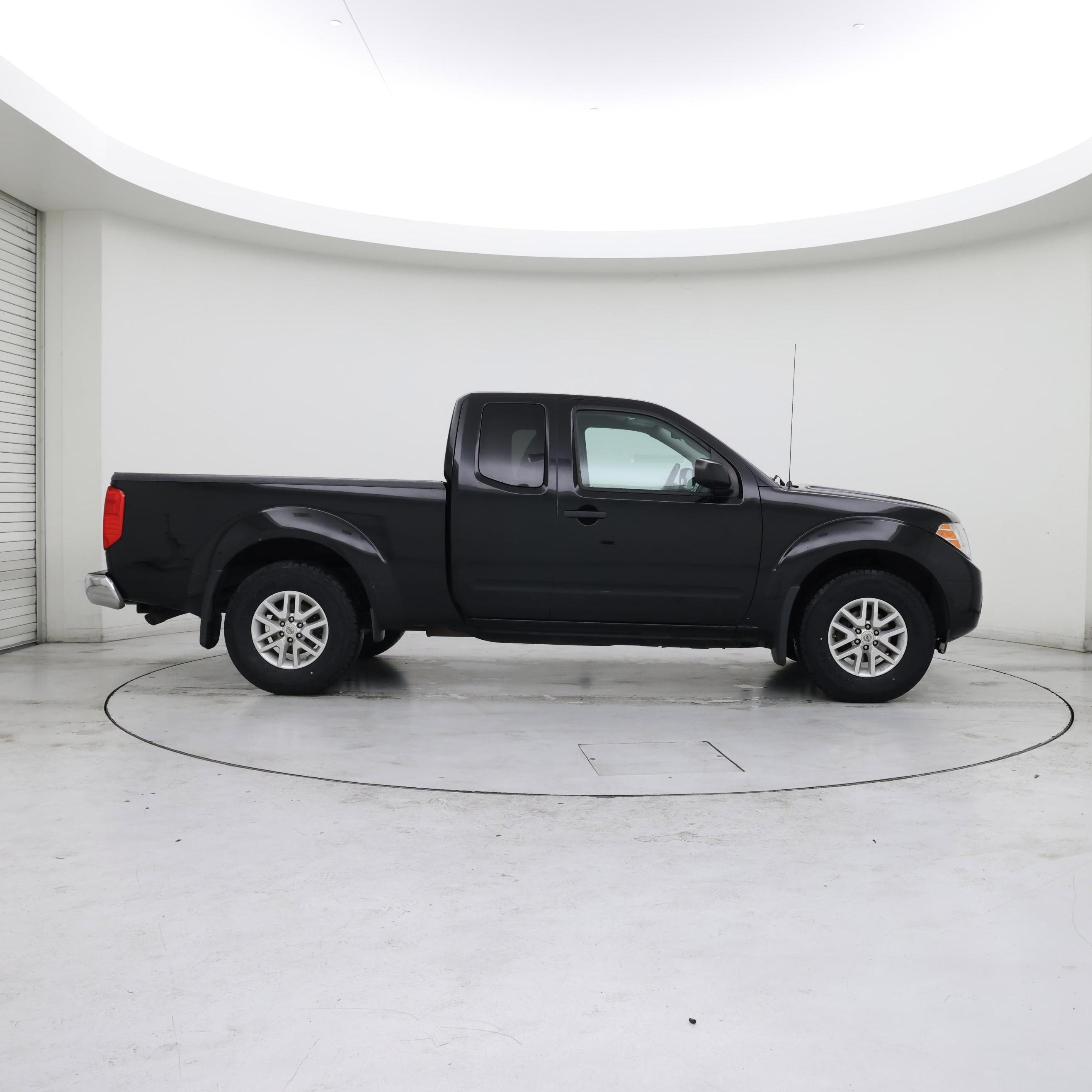 Thumbnail: 2017 Nissan Frontier - 7