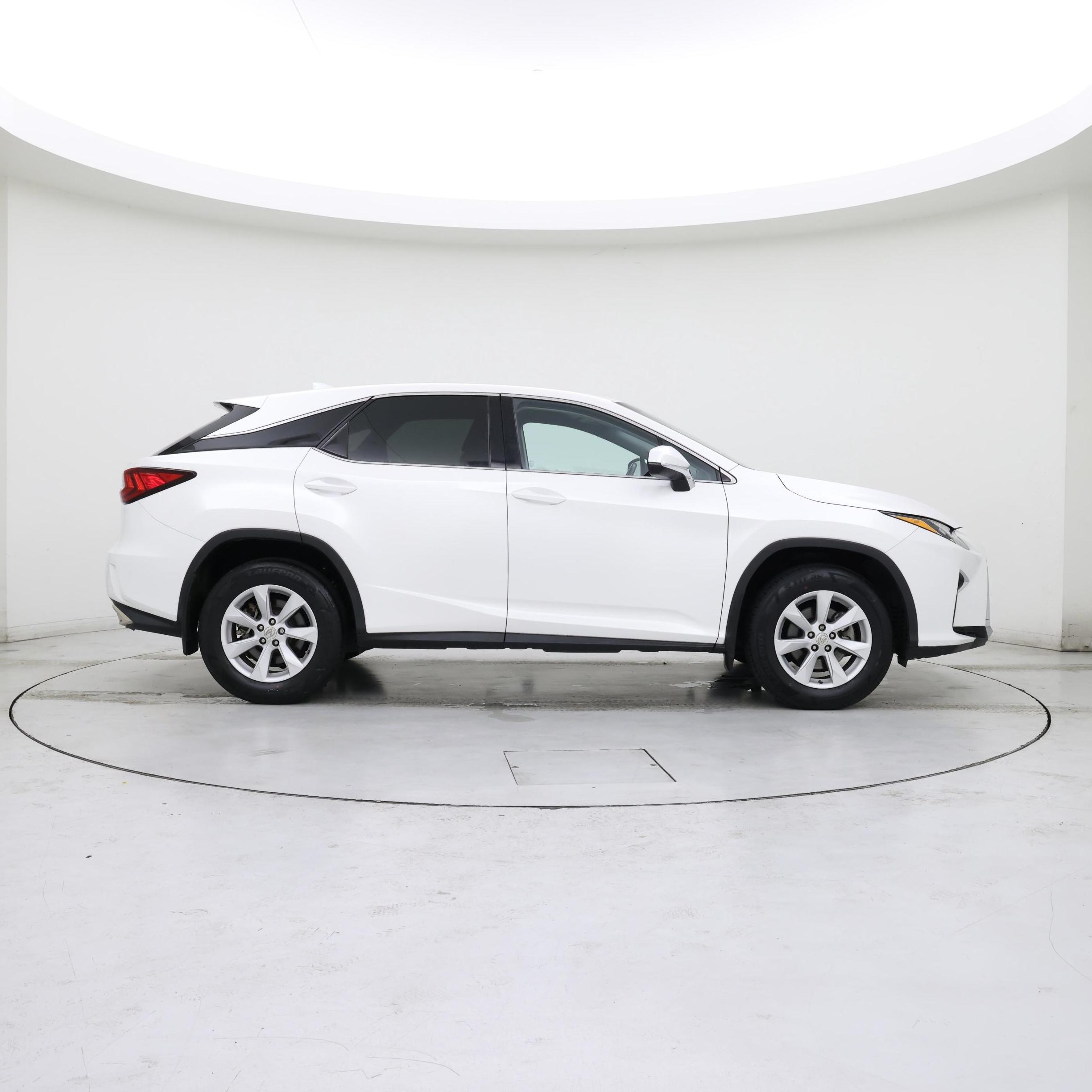 Thumbnail: 2017 Lexus RX - 7