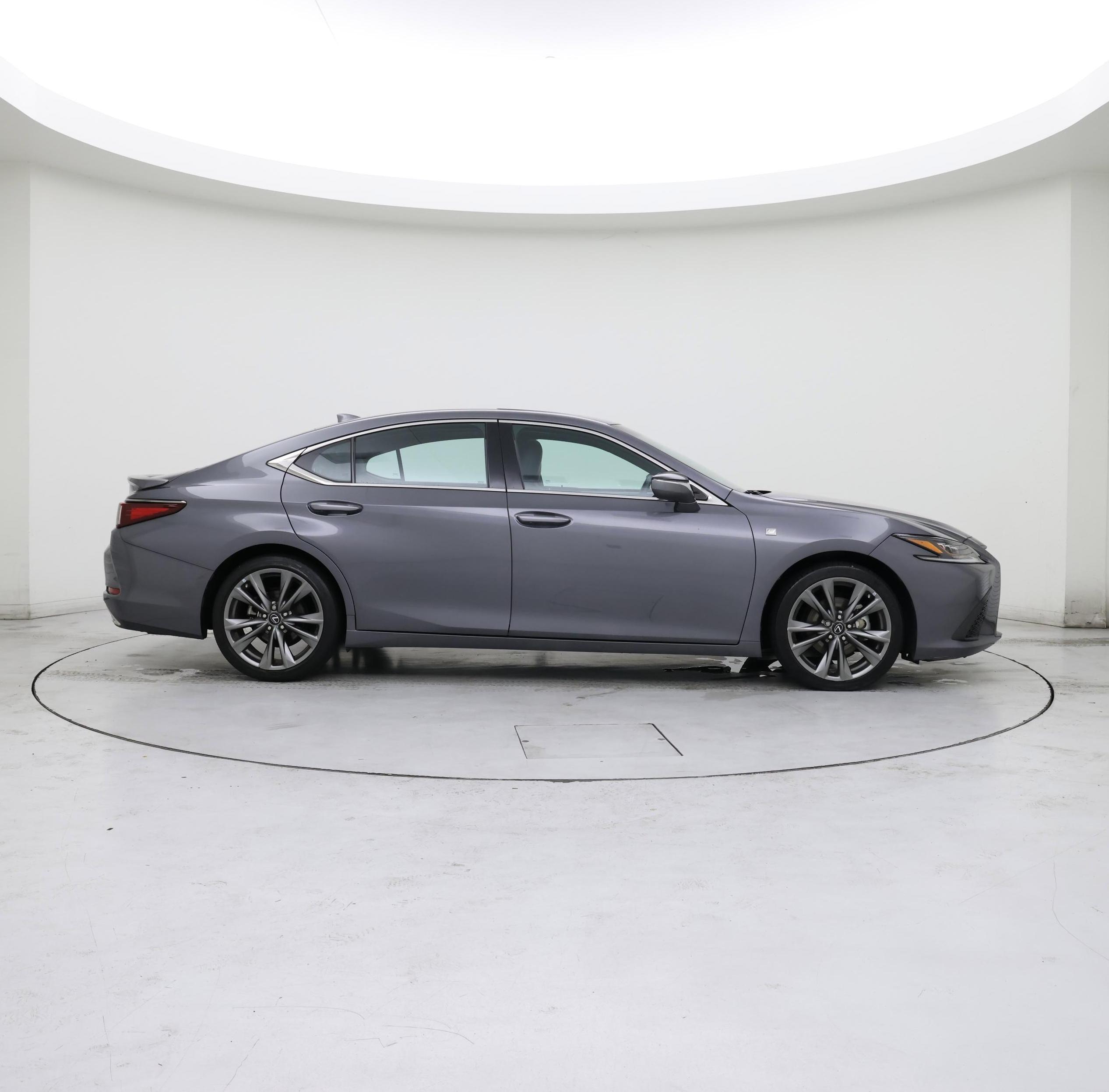 Thumbnail: 2019 Lexus ES - 7