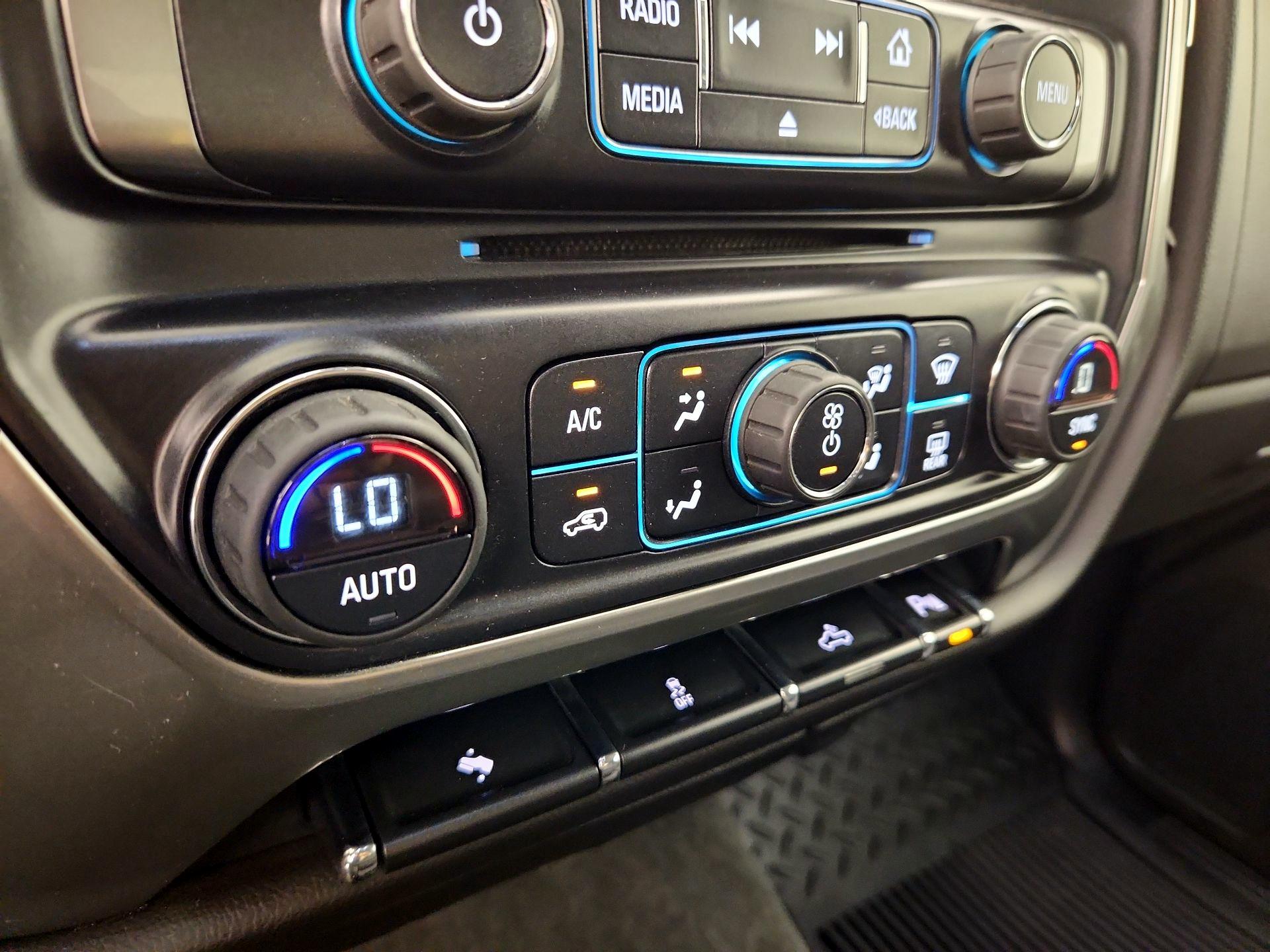 Thumbnail: 2014 Chevrolet Silverado 1500 - 17