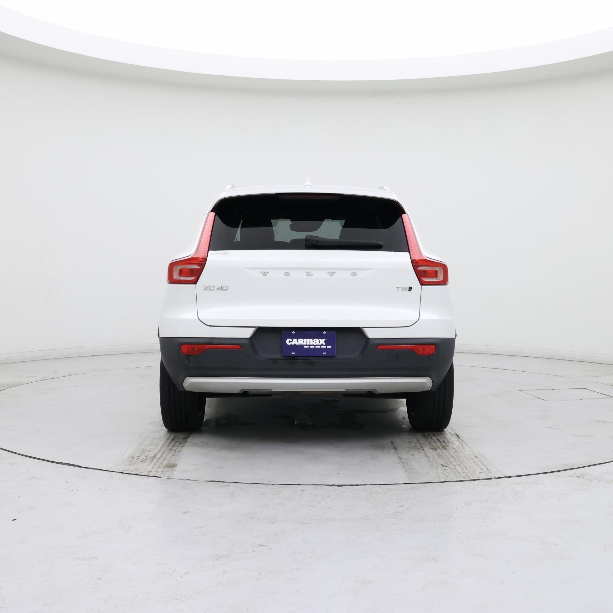 Thumbnail: 2021 Volvo XC40 - 6