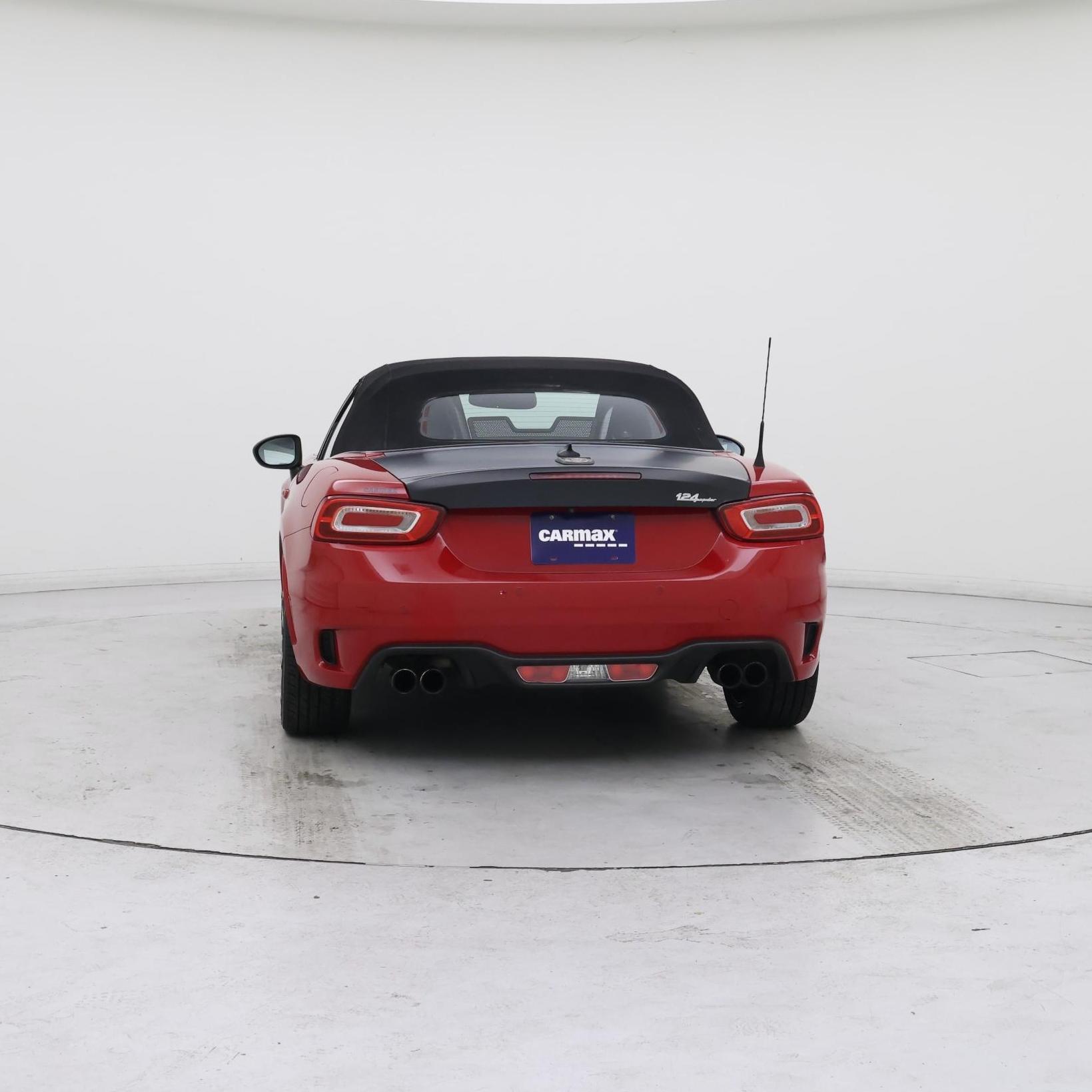 Thumbnail: 2018 Fiat 124 Spider - 6