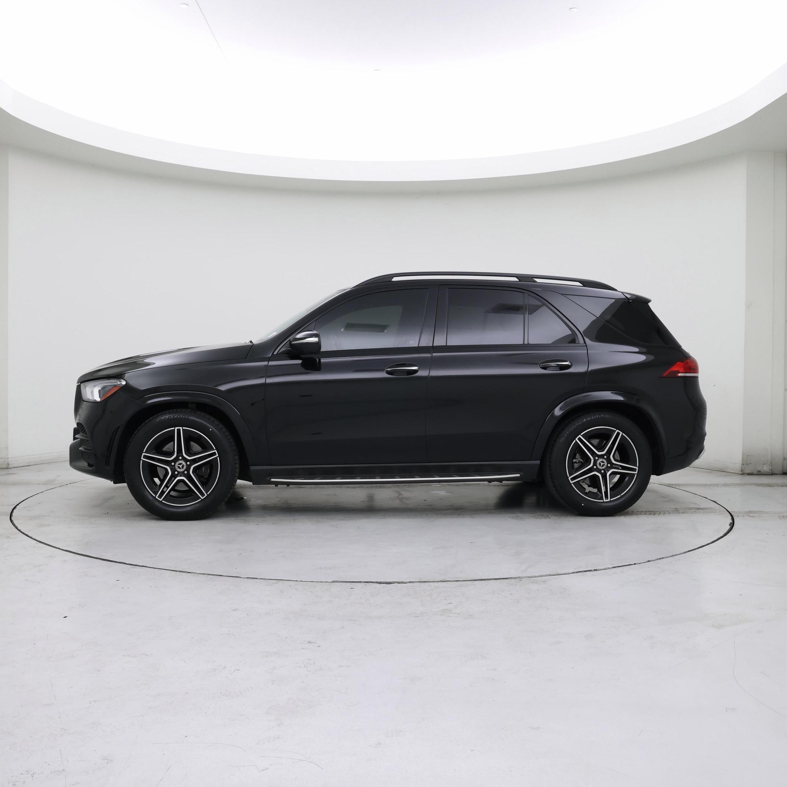 Thumbnail: 2020 Mercedes-Benz GLE - 3