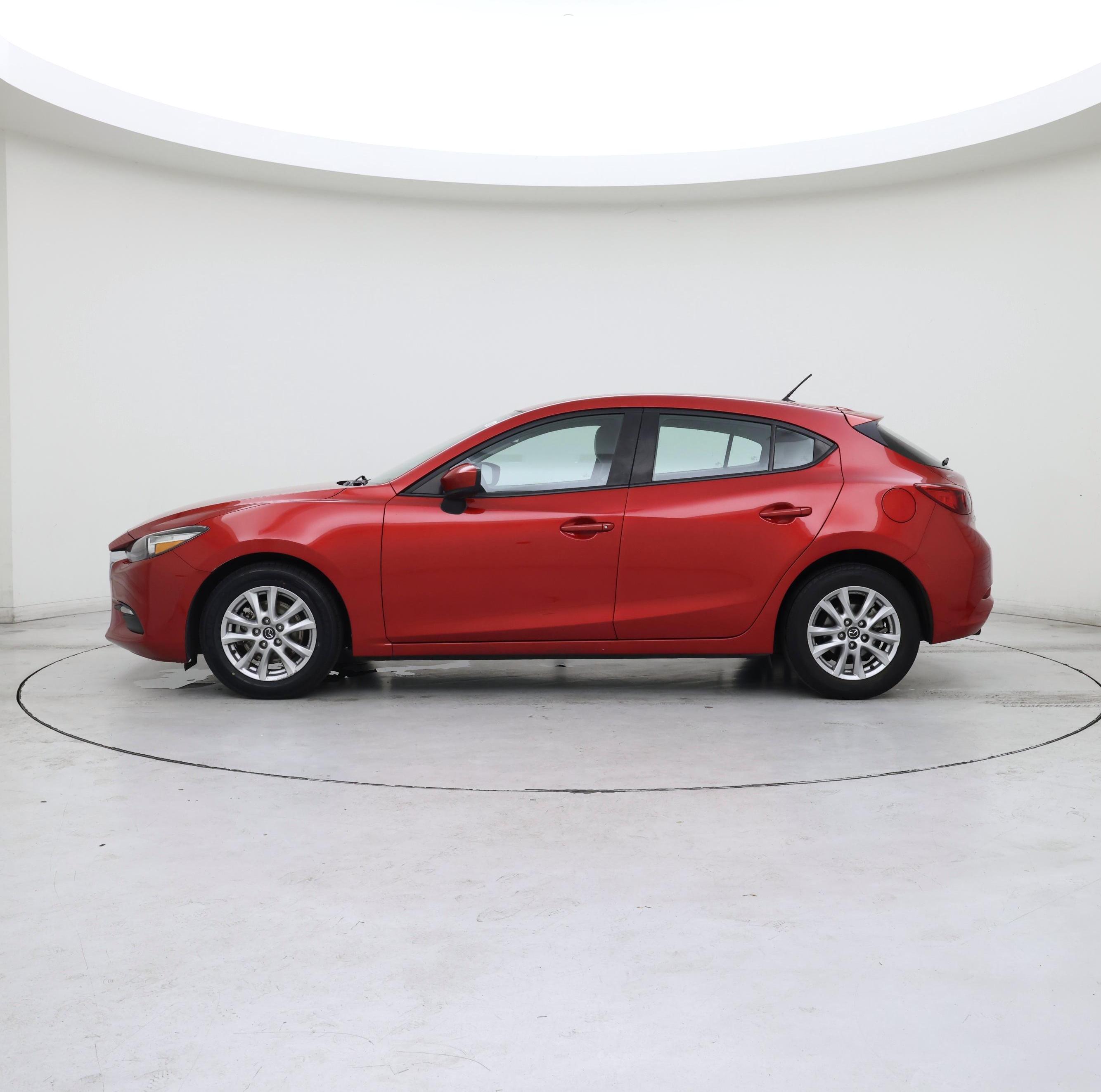 Thumbnail: 2018 Mazda Mazda3 - 3