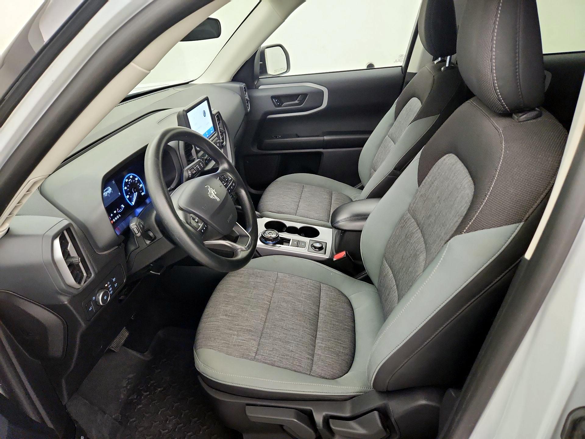 Thumbnail: 2021 Ford Bronco Sport - 11