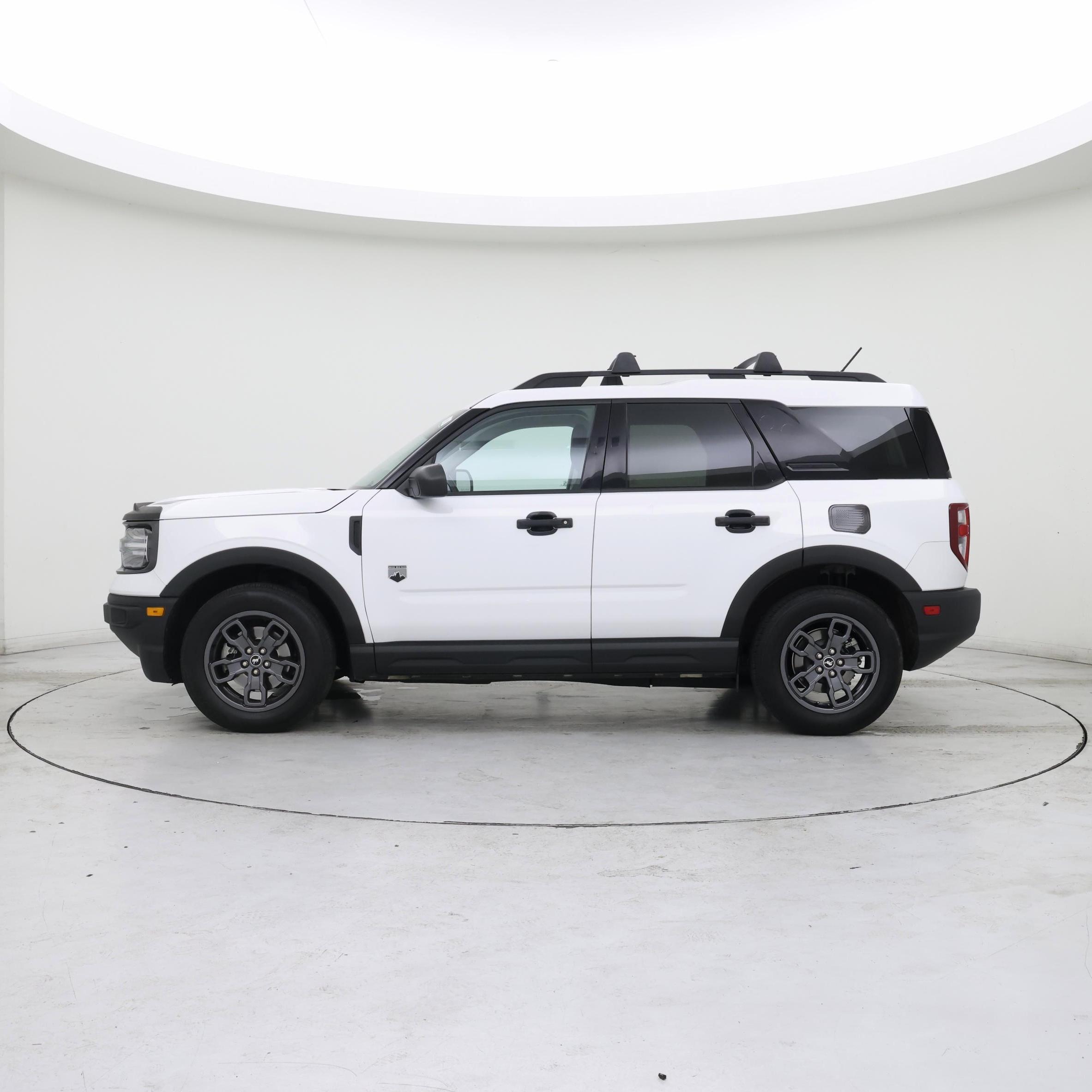 Thumbnail: 2021 Ford Bronco Sport - 3