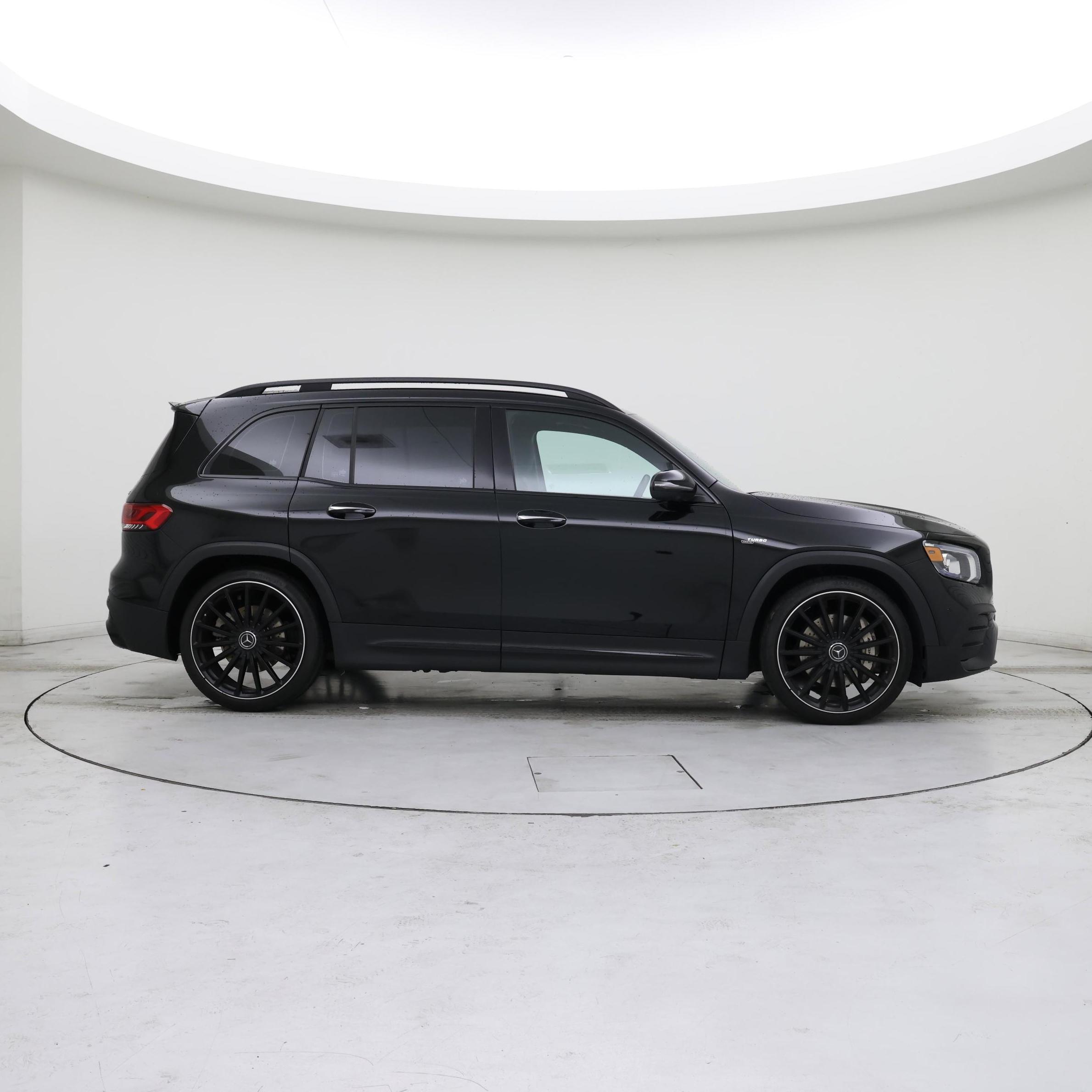Thumbnail: 2023 Mercedes-Benz GLB - 7