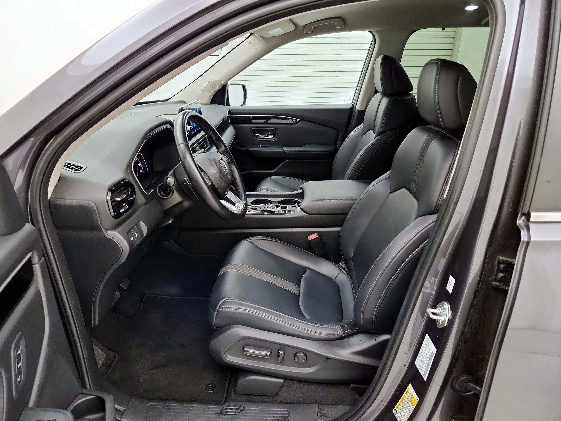 Thumbnail: 2023 Honda Pilot - 11