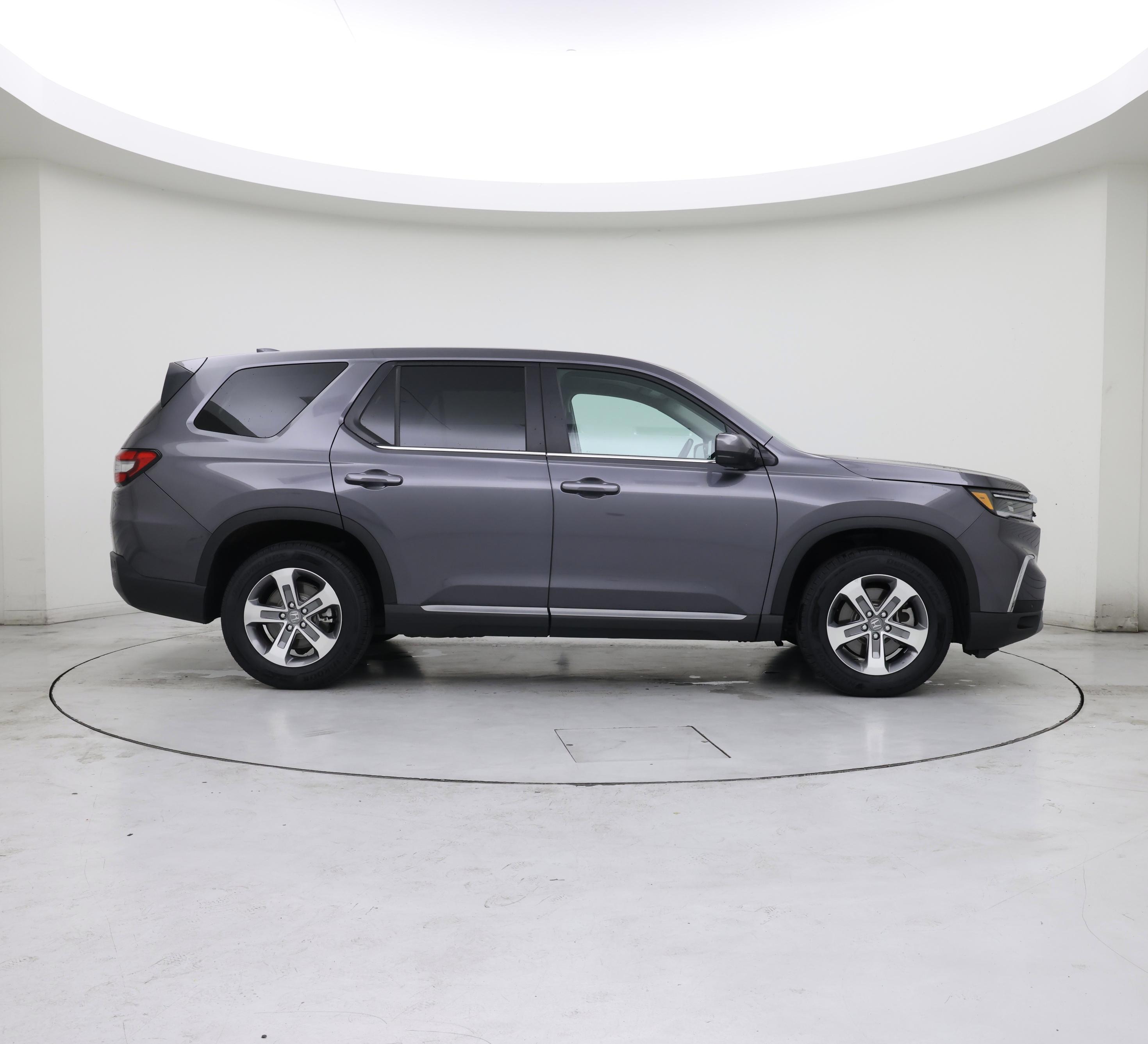 Thumbnail: 2023 Honda Pilot - 7