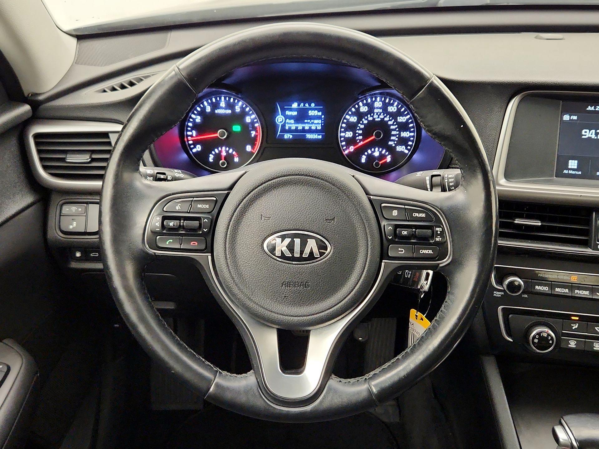 Thumbnail: 2018 Kia Optima - 10