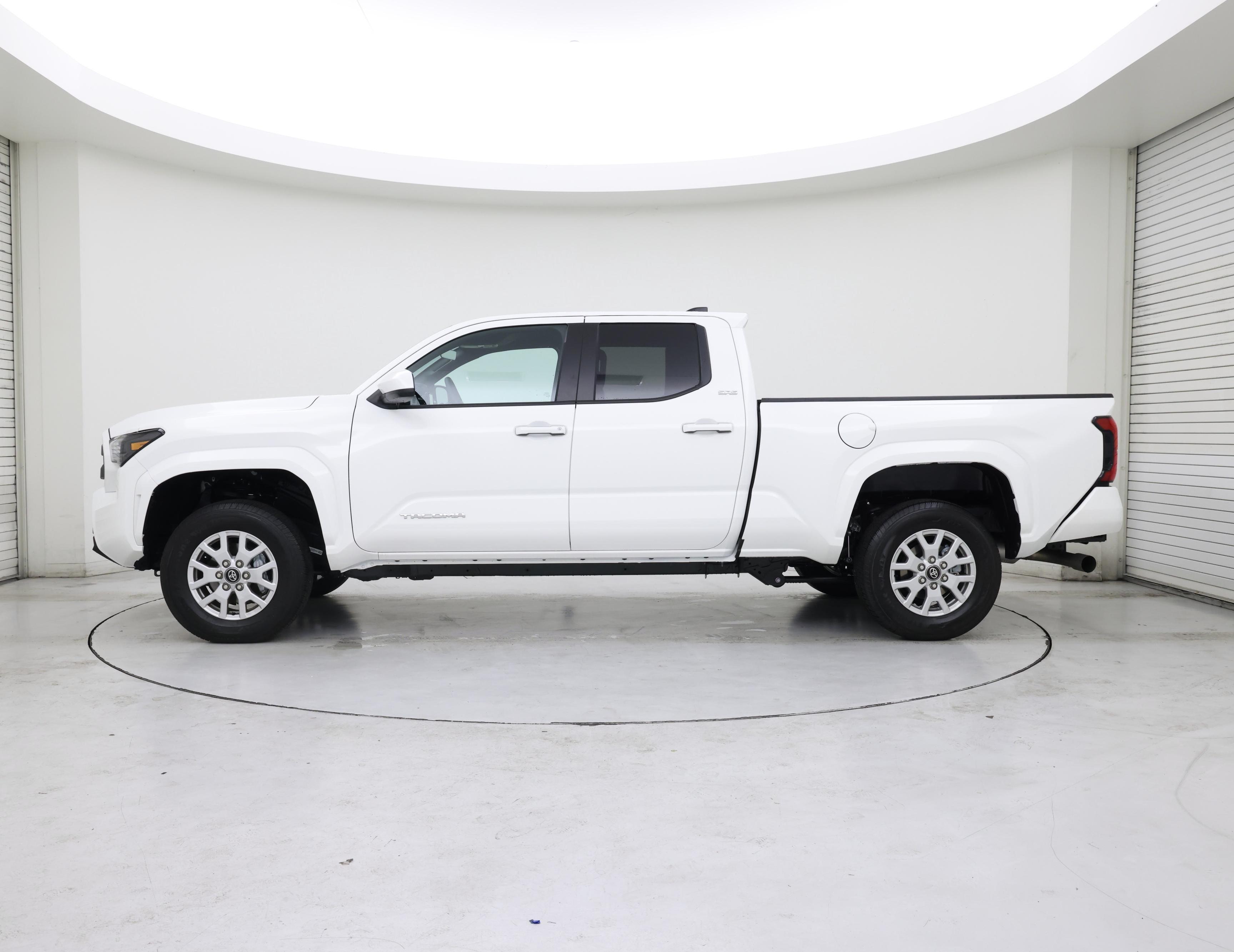 Thumbnail: 2025 Toyota Tacoma - 3