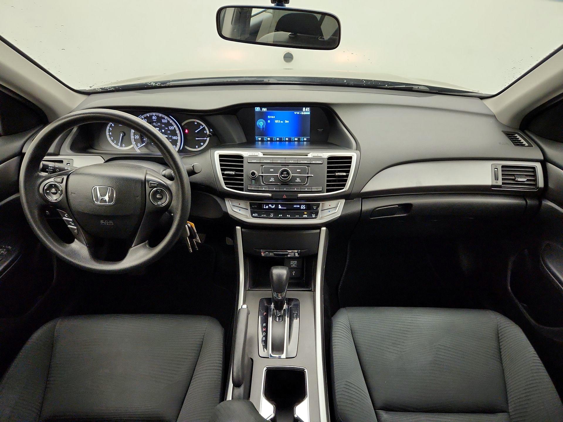 Thumbnail: 2015 Honda Accord - 9
