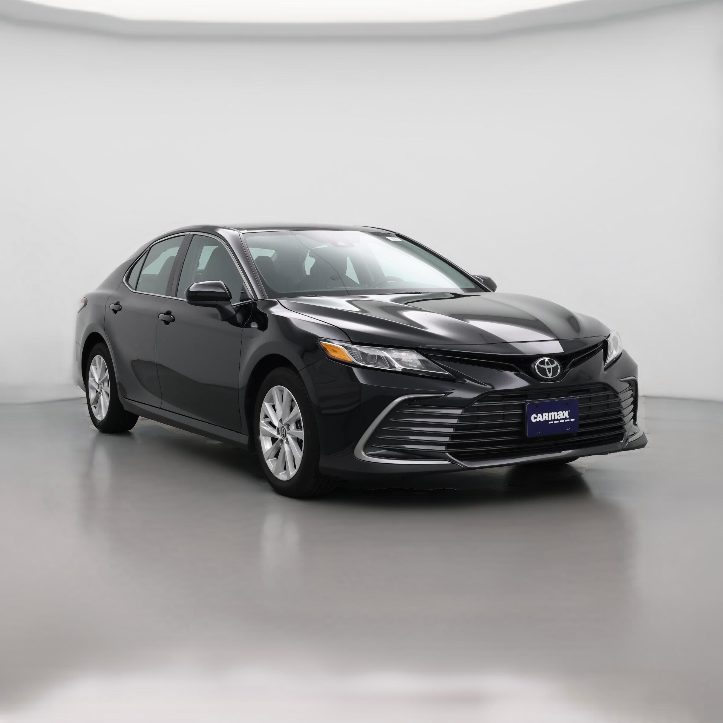 Thumbnail: 2022 Toyota Camry - 1