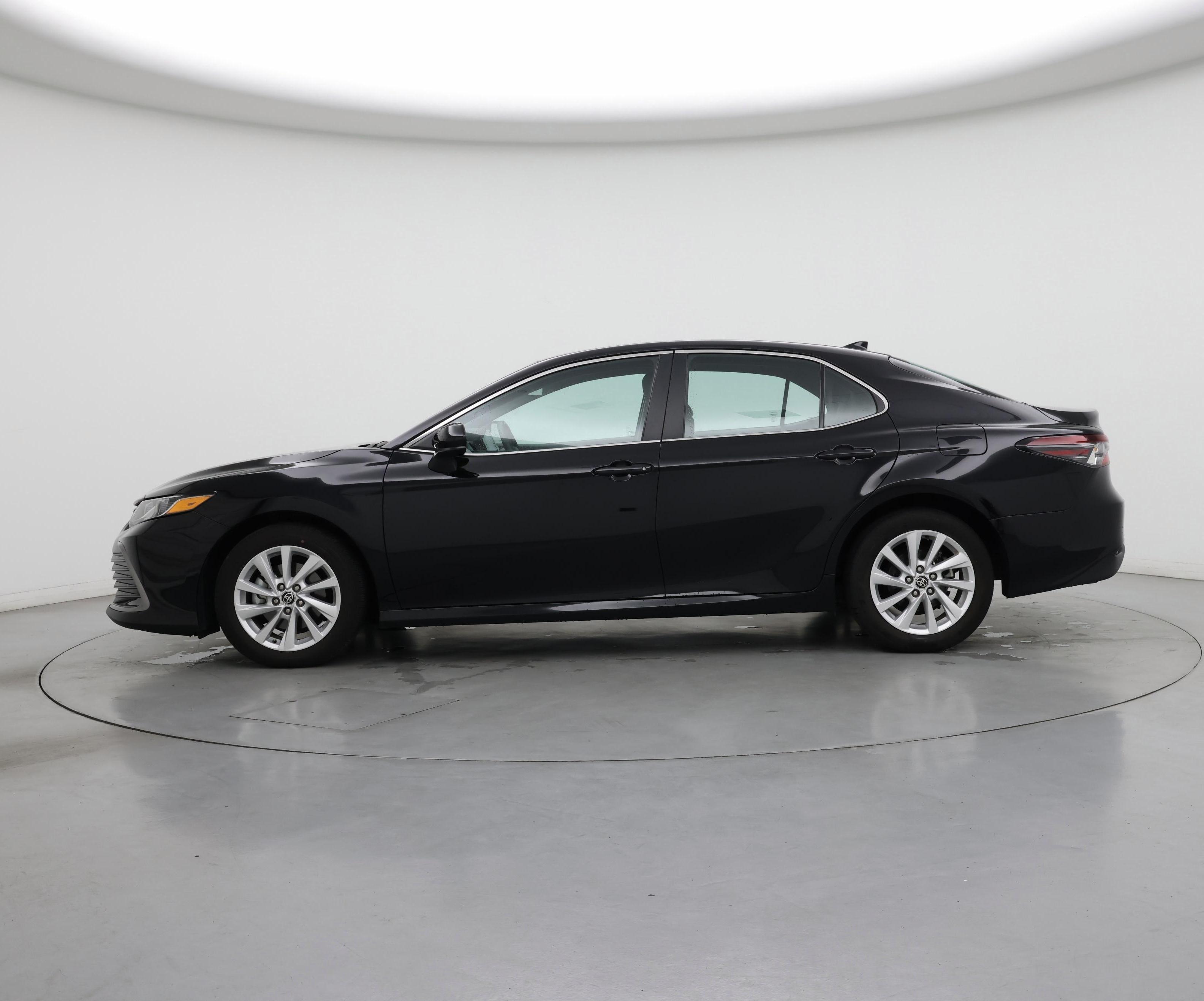 Thumbnail: 2022 Toyota Camry - 3