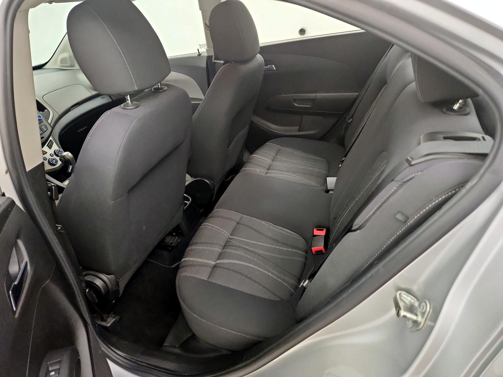 Thumbnail: 2014 Chevrolet Sonic - 18