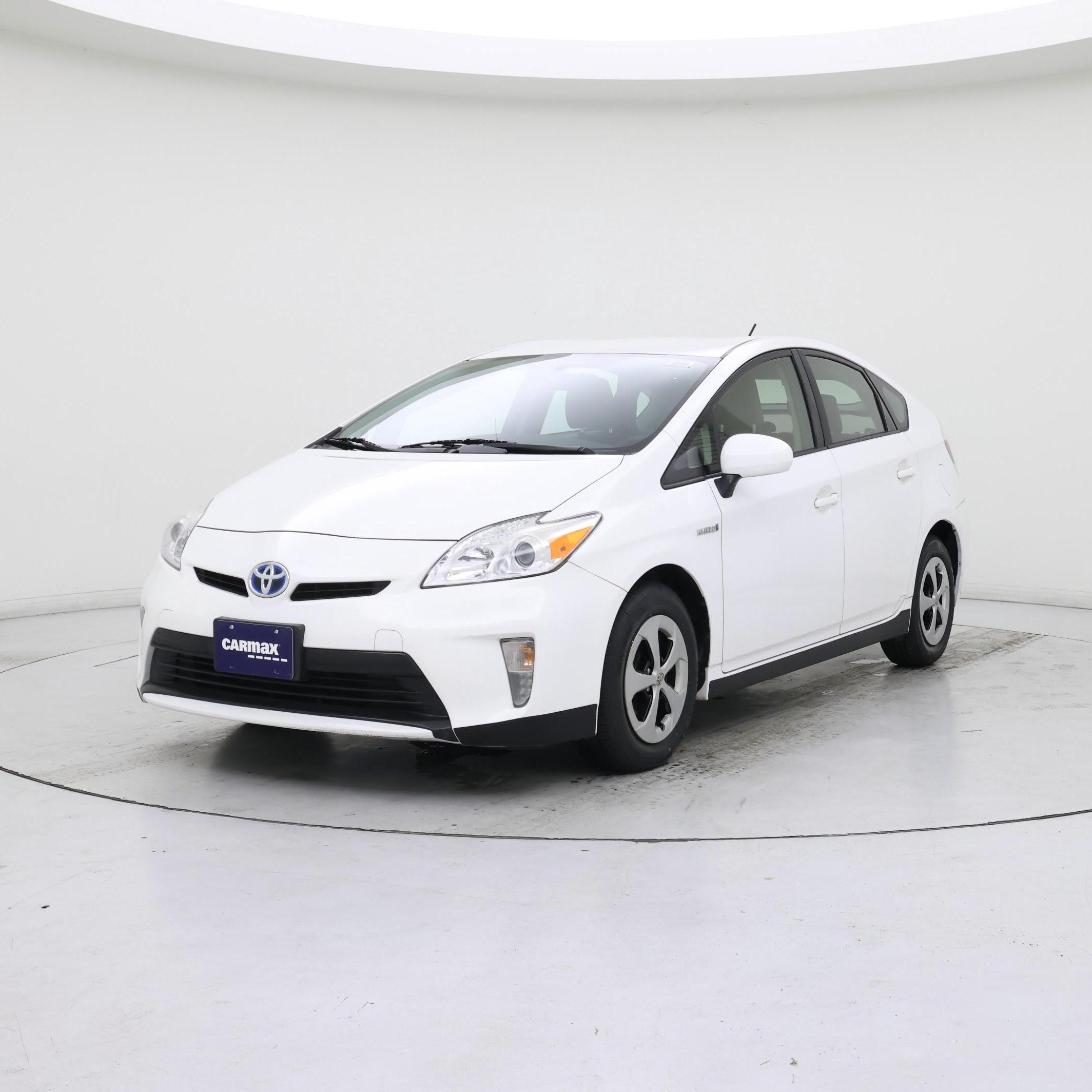 Thumbnail: 2014 Toyota Prius - 4
