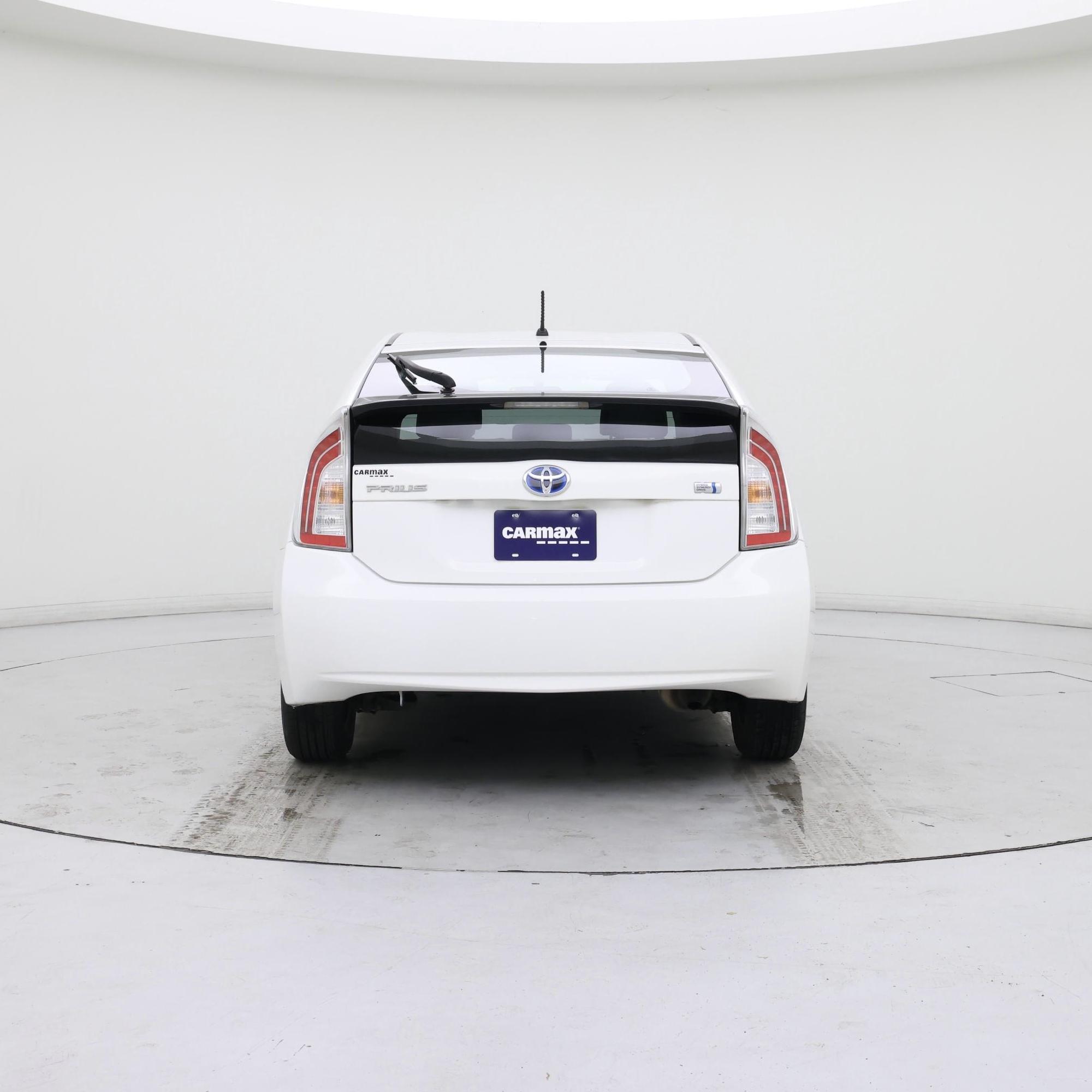 Thumbnail: 2014 Toyota Prius - 6
