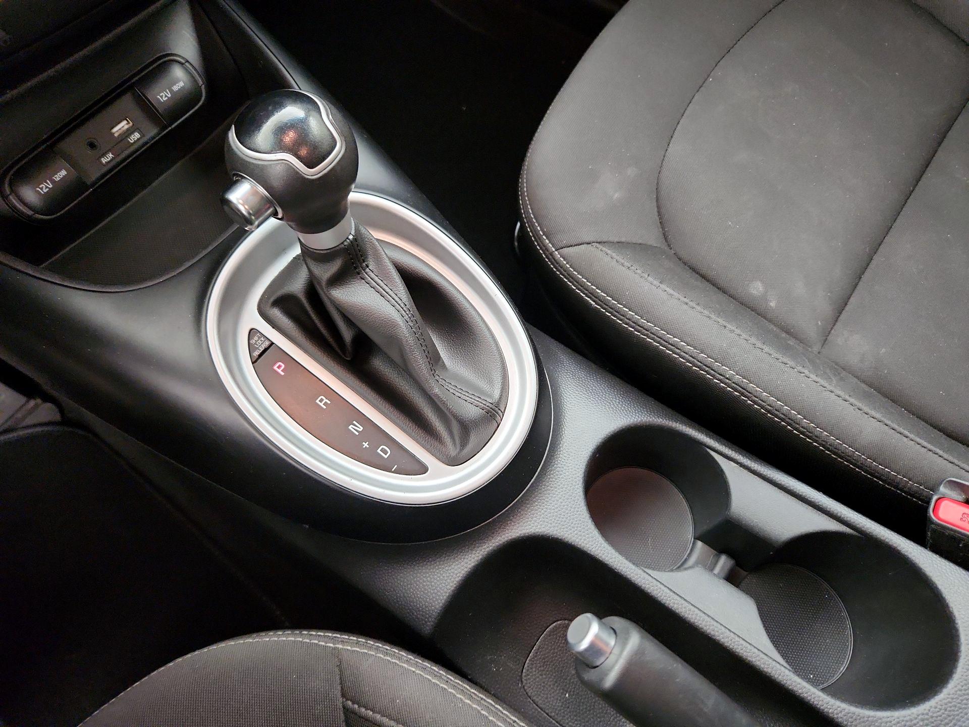 Thumbnail: 2017 Kia Soul - 16